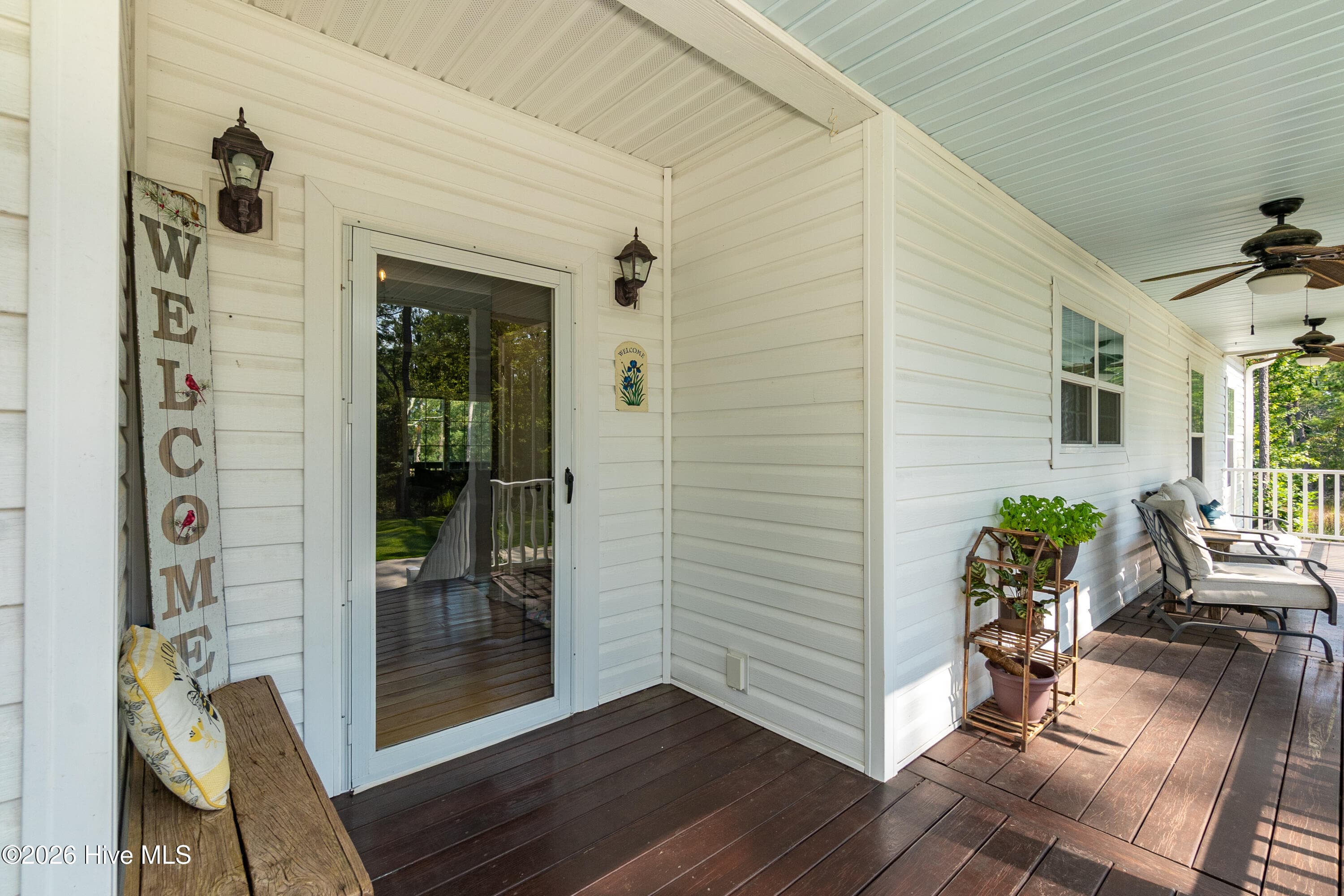 Single Family Residence at 418 Vicksburg Court, Havelock, NC 28532, photo 8 of 40