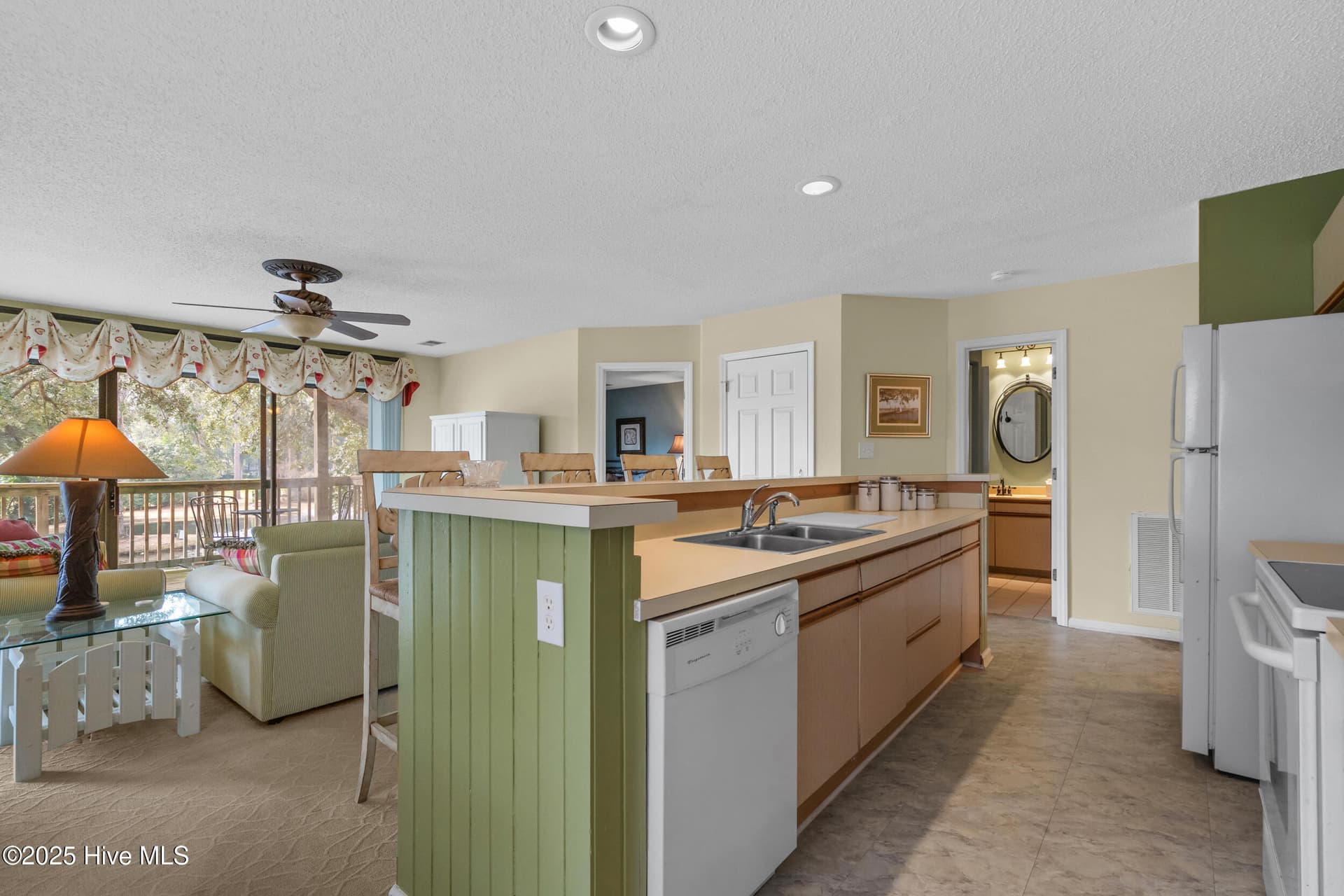 Condominium at 807 Colony Place 7c, Sunset Beach, NC 28468, photo 10 of 42