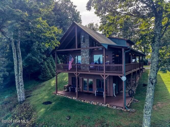Single Family Residence at 81 Grant Drive, Brasstown, NC 28902, photo 4 of 5