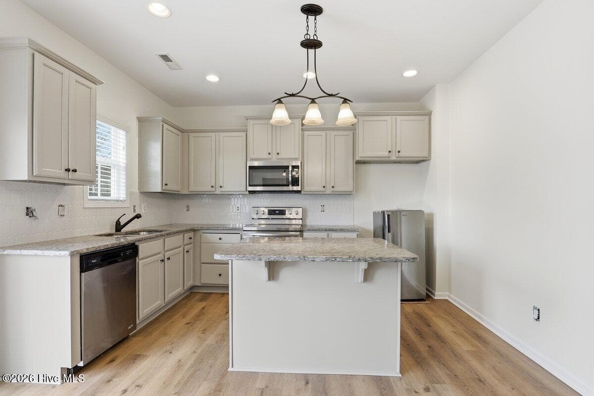 Single Family Residence at 308 Chamberlain Drive, Clayton, NC 27527, photo 19 of 81