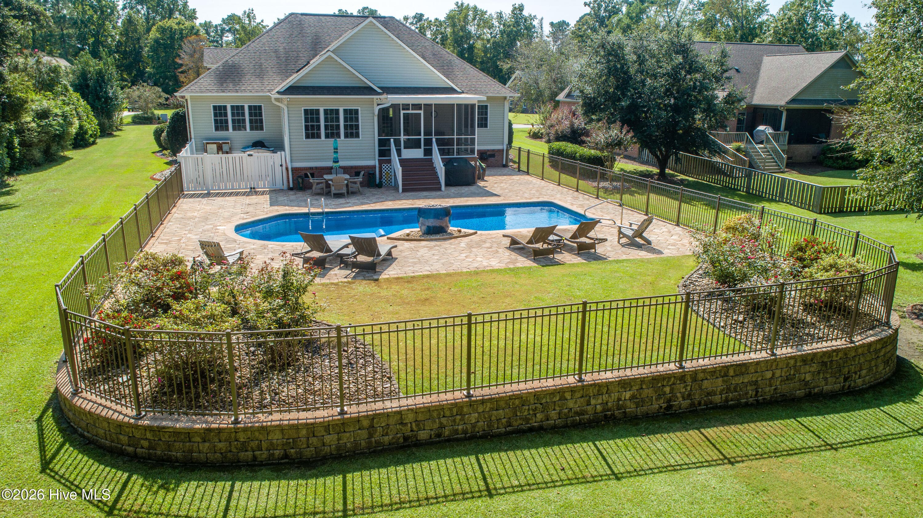 Single Family Residence at 102 Lugano Road, New Bern, NC 28562, photo 46 of 47