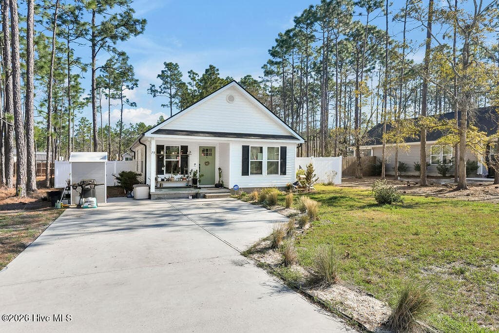 79 S Fayetteville Road S, Southport, NC 28461