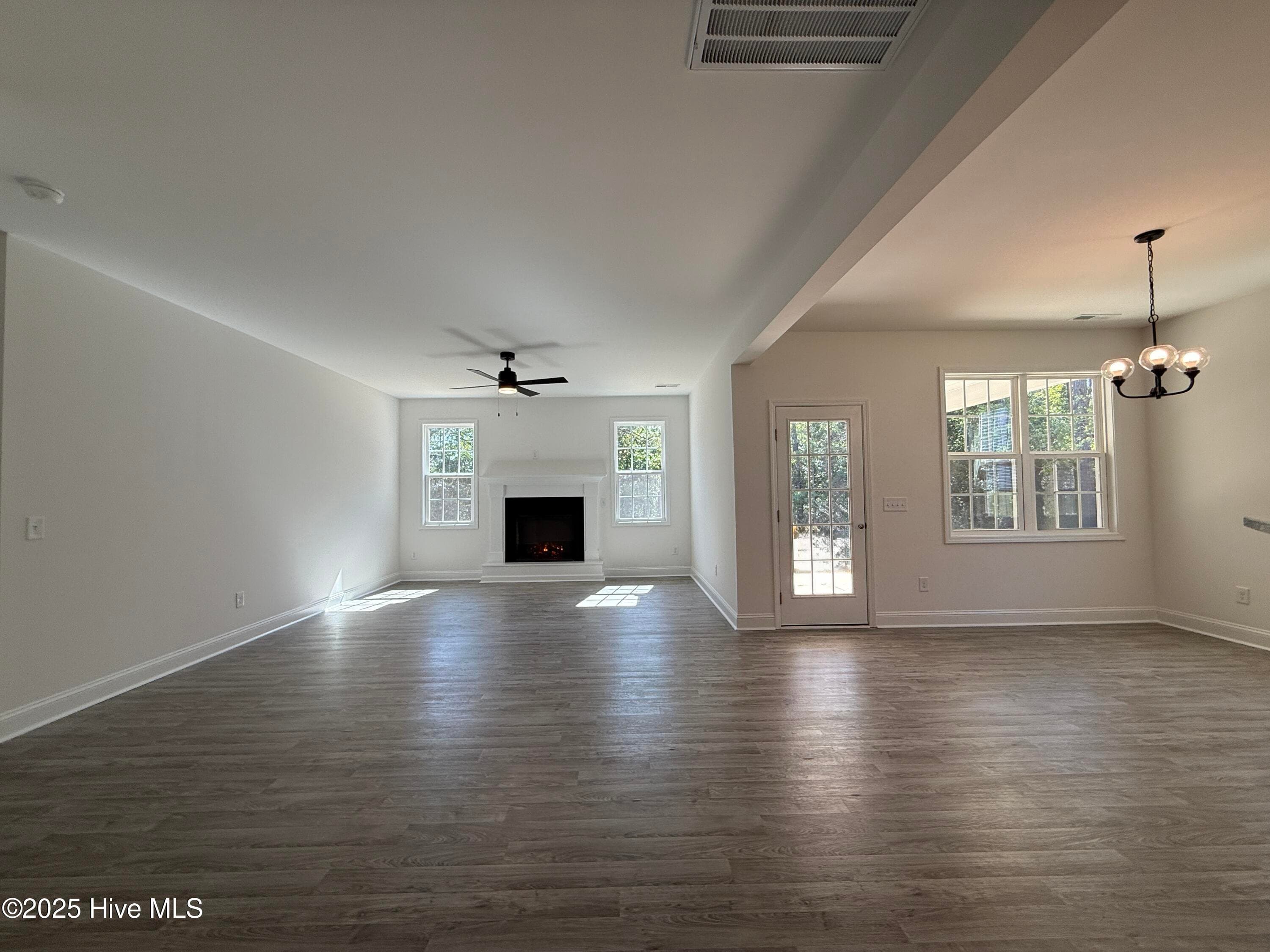 Single Family Residence at 88 Pikewood Court, Lillington, NC 27546, photo 20 of 51