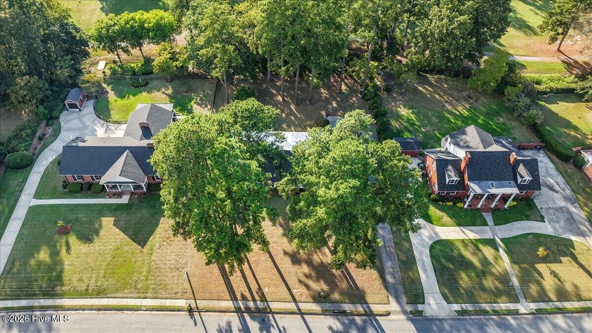 Single Family Residence at 1304 Greenbriar Road, Kinston, NC 28501, photo 13 of 66