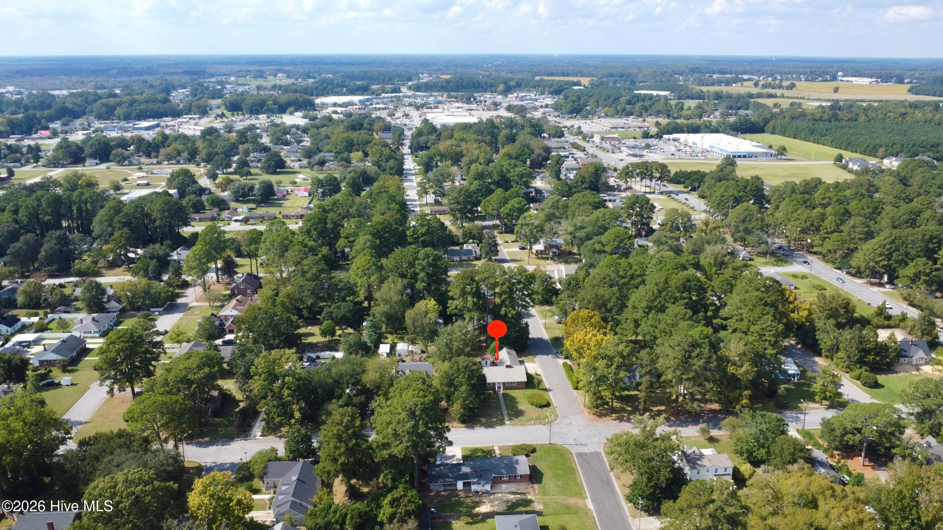 Single Family Residence at 1215 N Respess Street, Washington, NC 27889, photo 3 of 17