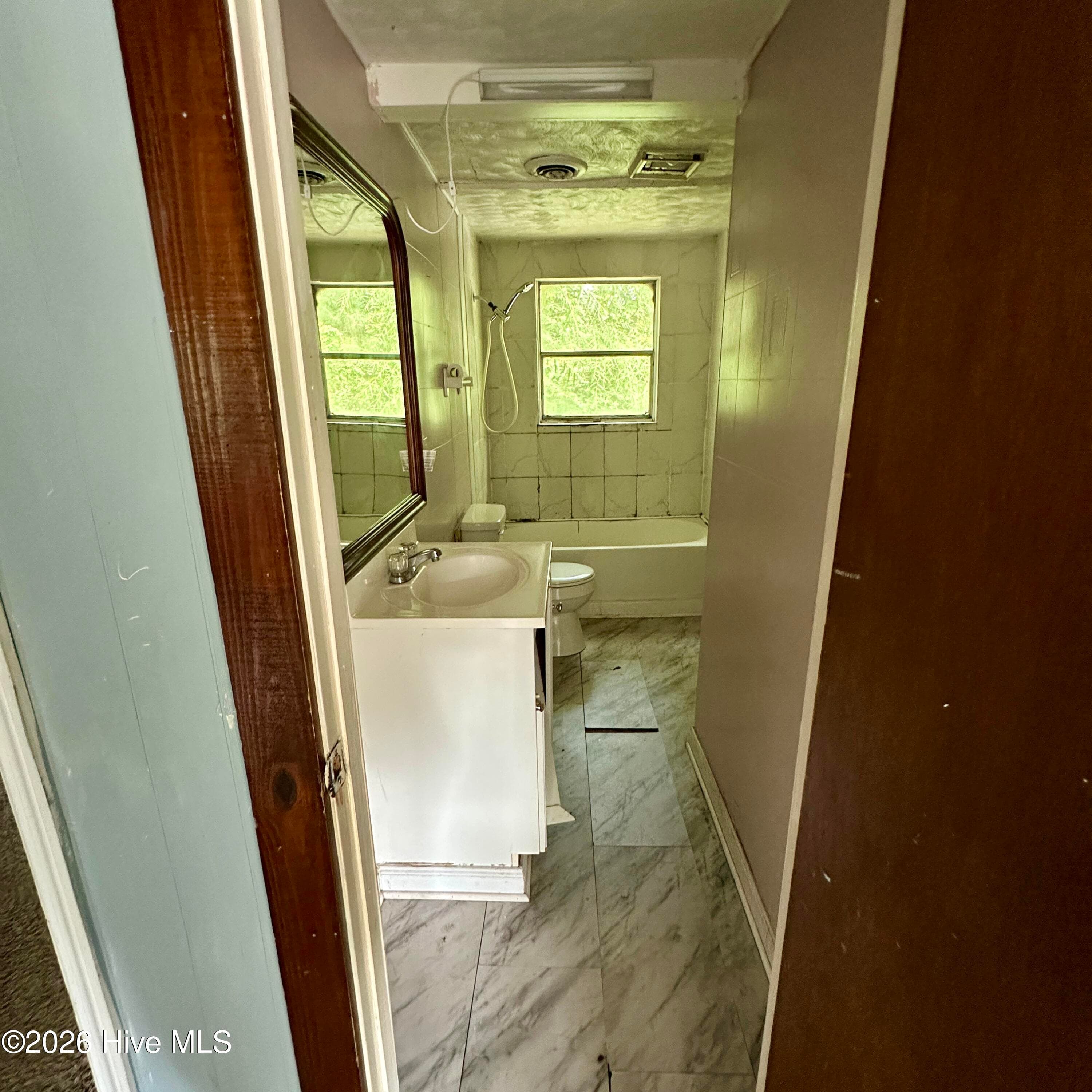 Single Family Residence at 1810 Ocean Haven Road SW, Ocean Isle Beach, NC 28469, Ocean Isle Beach, photo 12 of 16