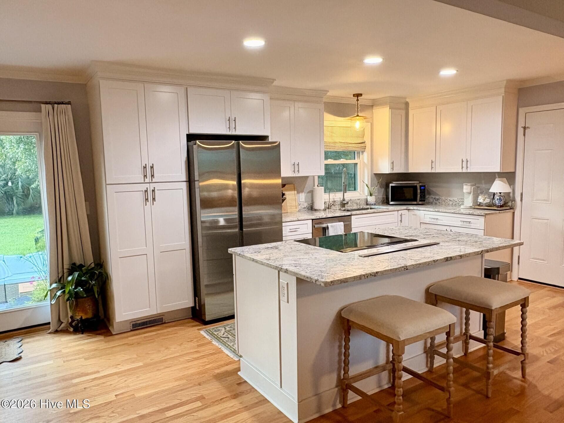 Single Family Residence at 5619 Saint Nicholas Road, Wilmington, NC 28405, photo 7 of 28