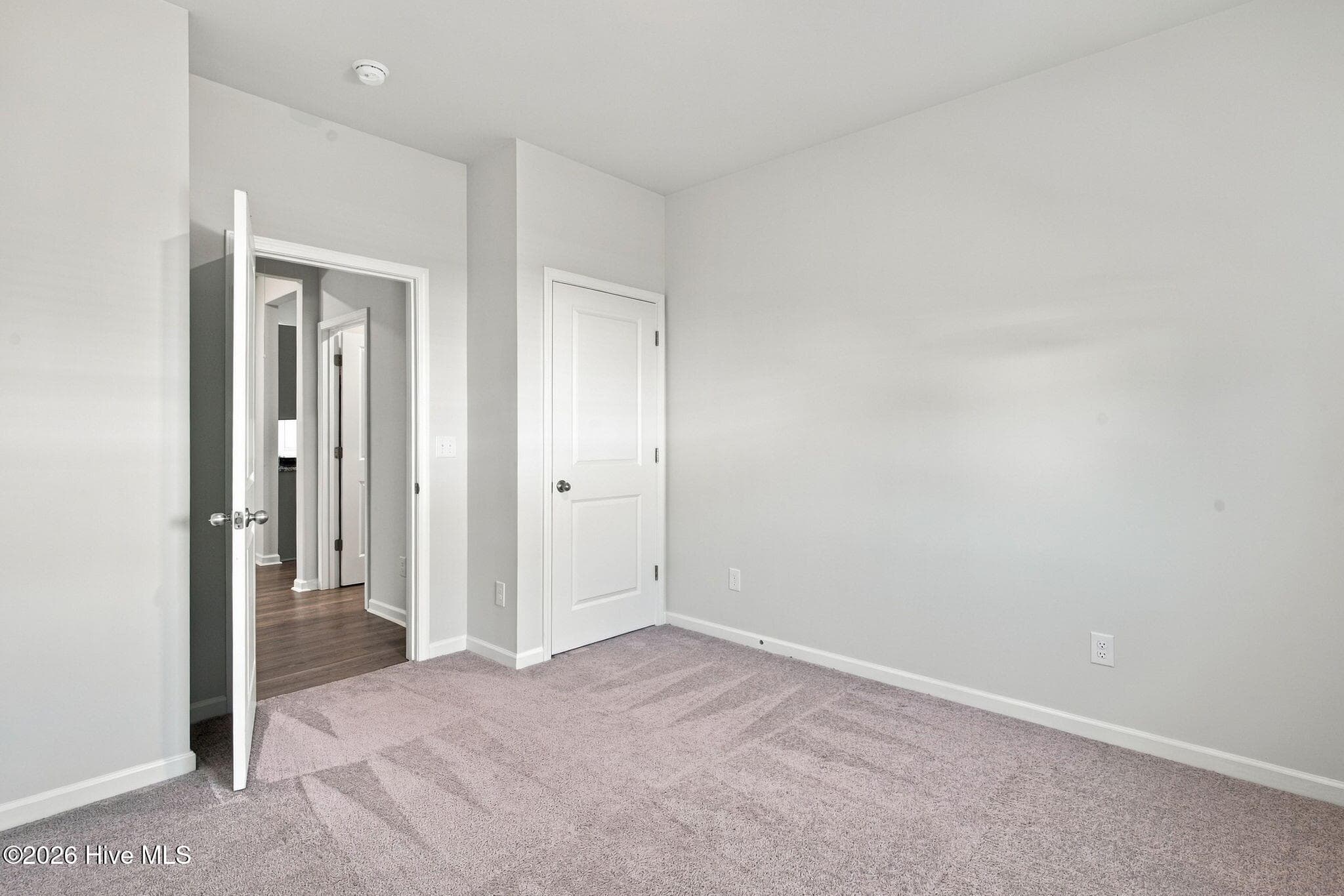 Single Family Residence at 2513 Sandy Banks Lane, Wilmington, NC 28401, photo 32 of 57
