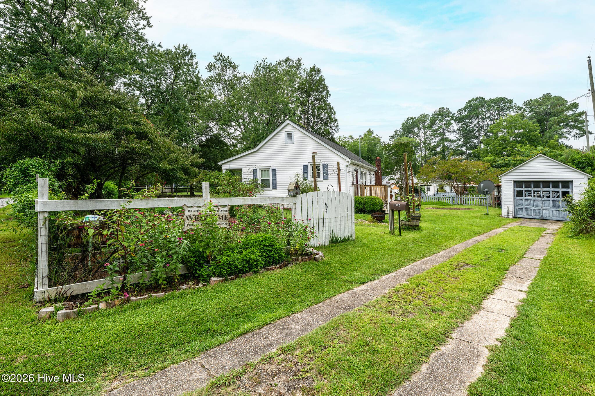 Located on a Corner Lot - 1902 Wilson Street, New Bern, NC 28560