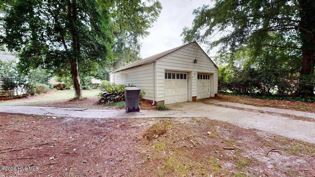 Single Family Residence at 808 W South Street W, Ahoskie, NC 27910, photo 43 of 50