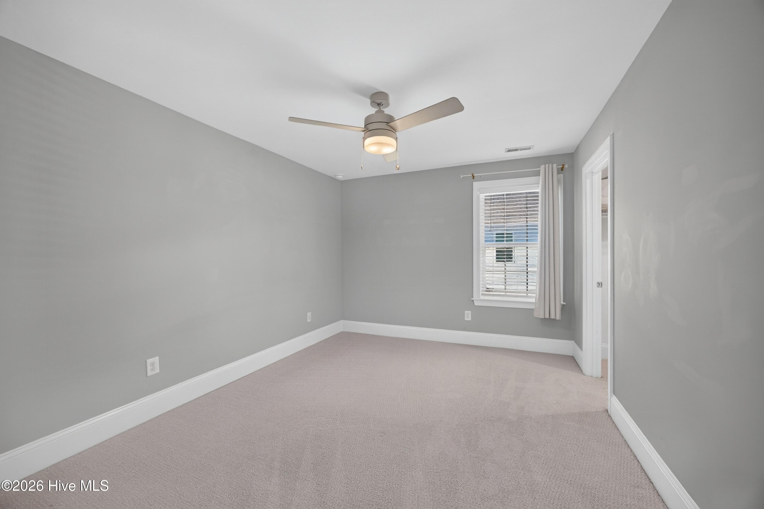 Single Family Residence at 5507 Ivy Stone Lane, Wilmington, NC 28403, photo 20 of 25