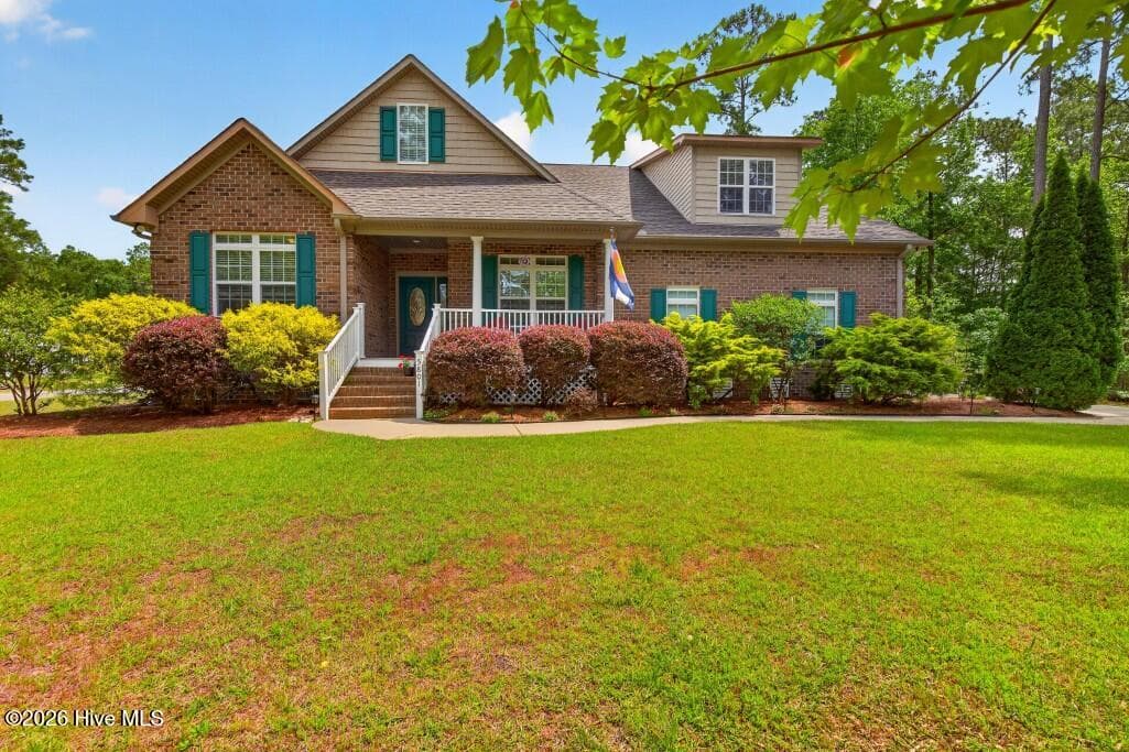 Single Family Residence at 5801 Barbary Coast Drive, New Bern, NC 28560
