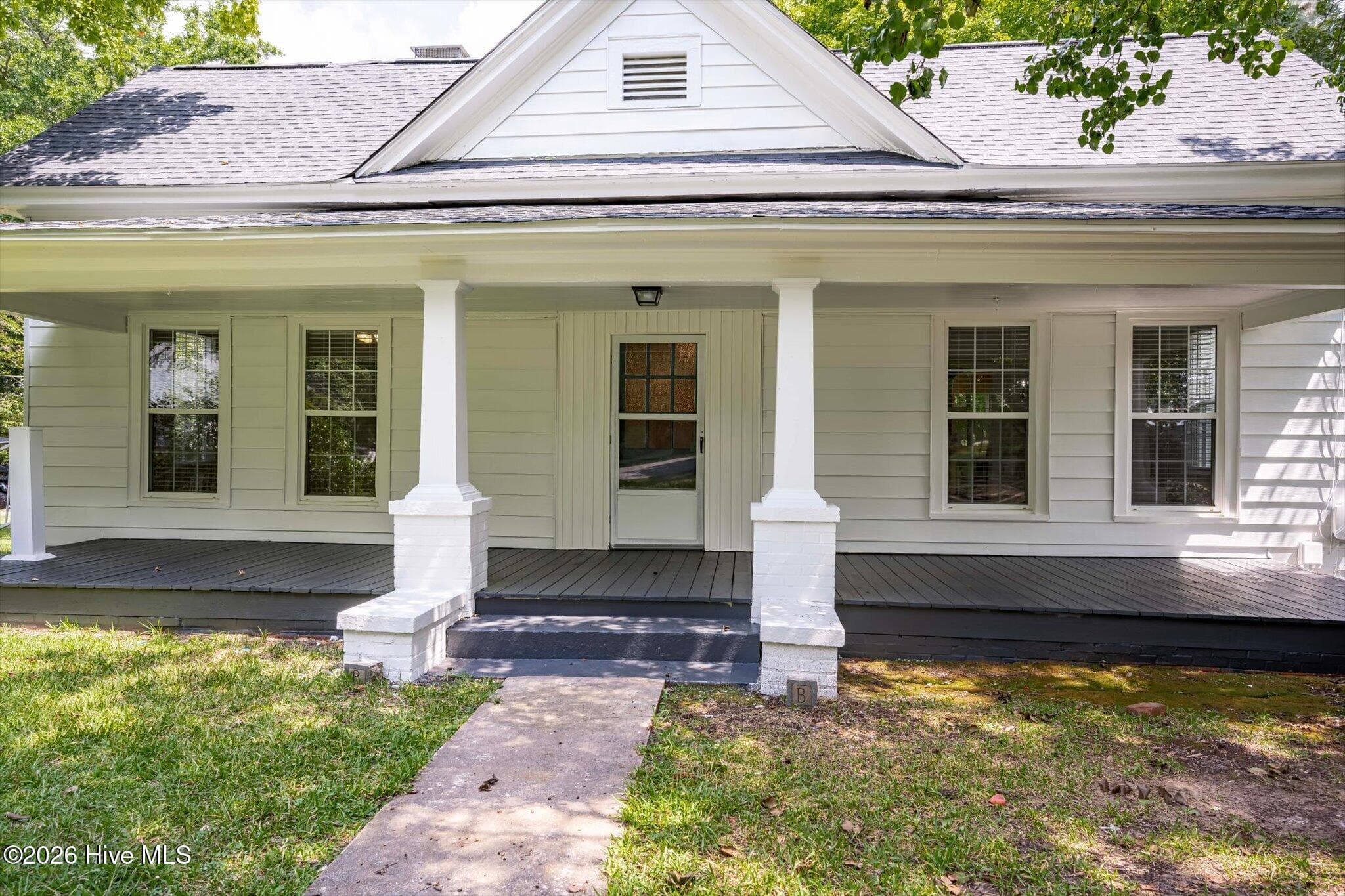 Single Family Residence at 182 Dallas Street, Lincolnton, GA 30817, photo 3 of 32