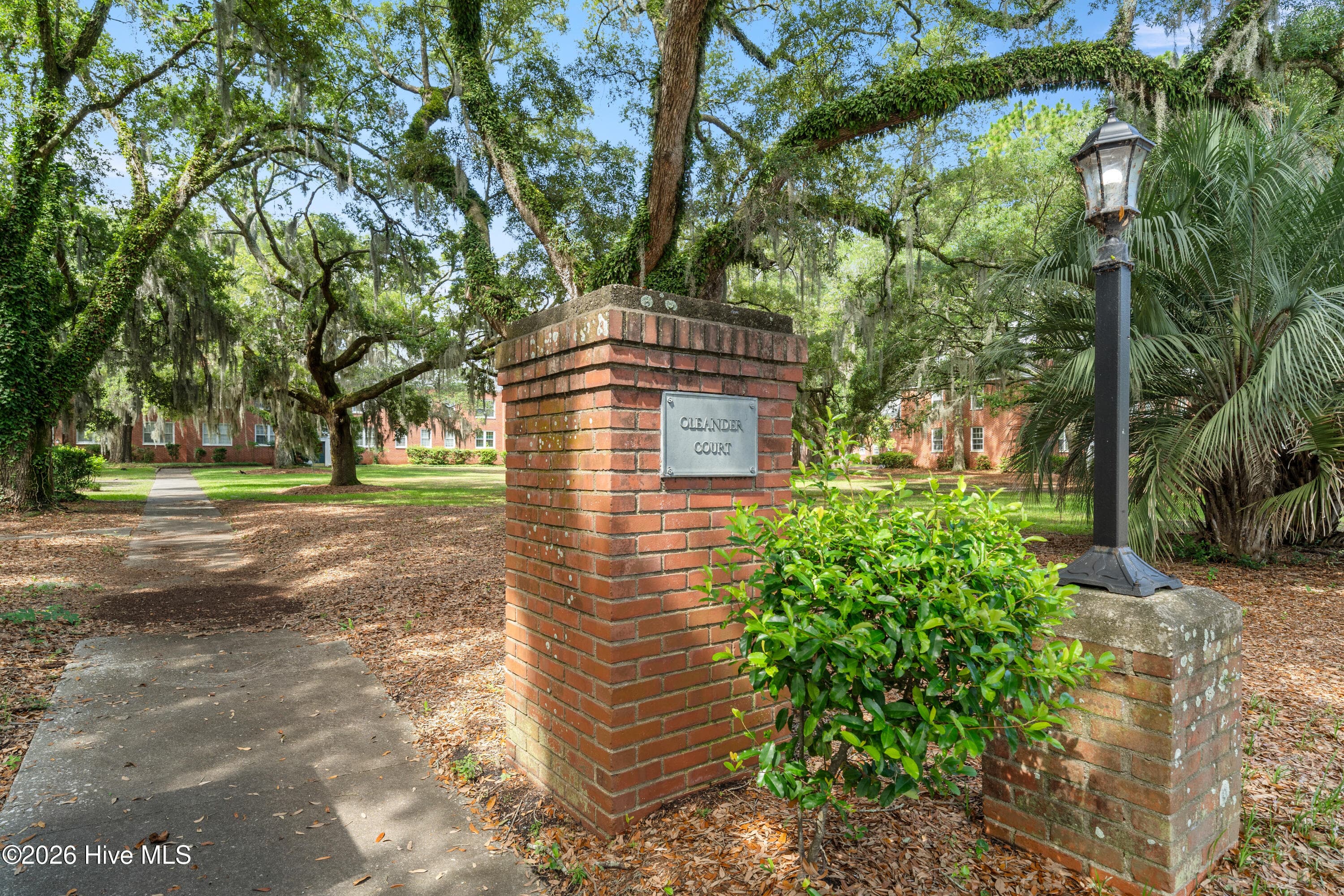 Condominium at 2940 Oleander Drive G6, Wilmington, NC 28403, photo 6 of 53