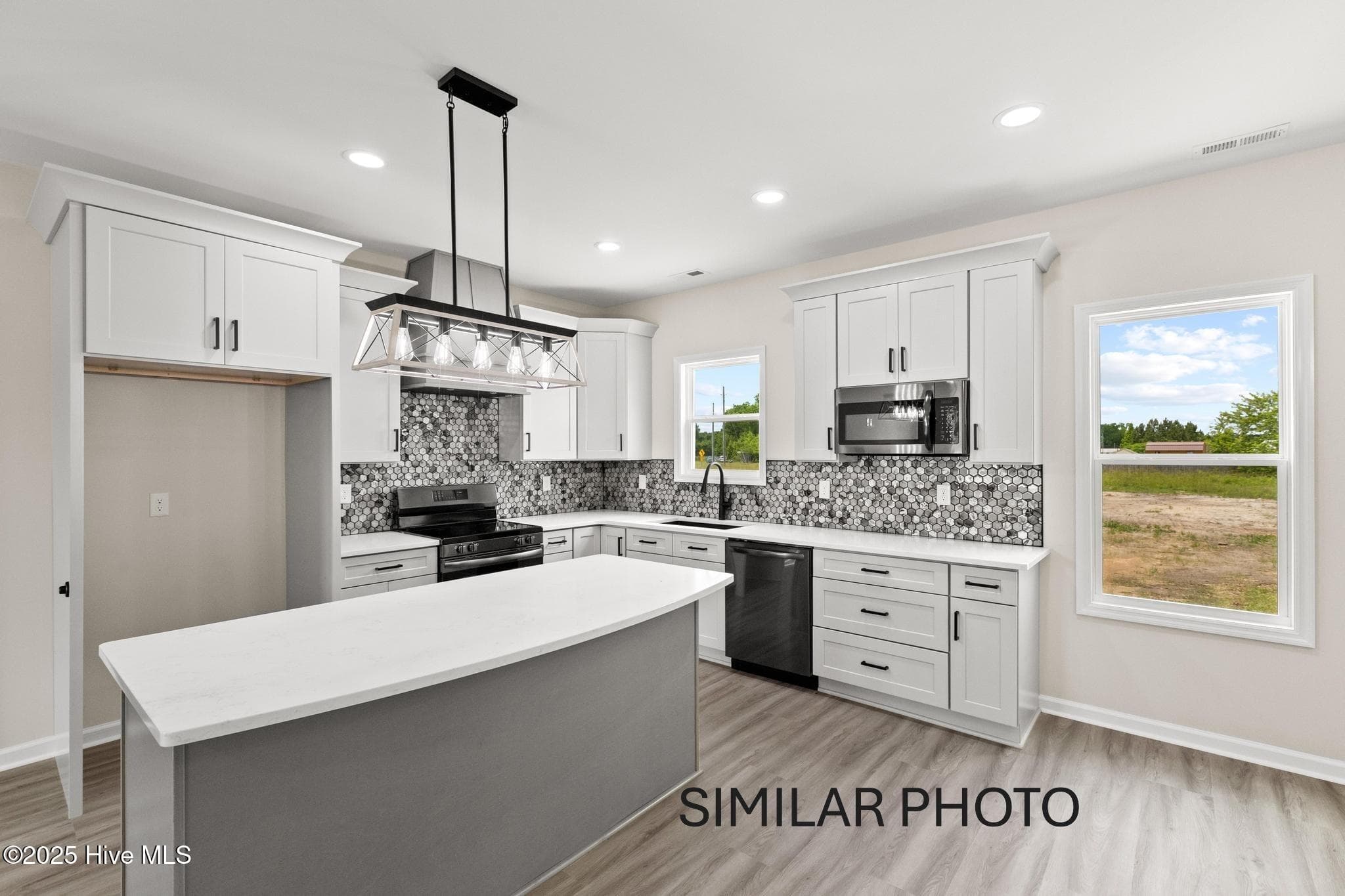 Single Family Residence at 406 Wade Drive, Richlands, NC 28574, photo 22 of 86