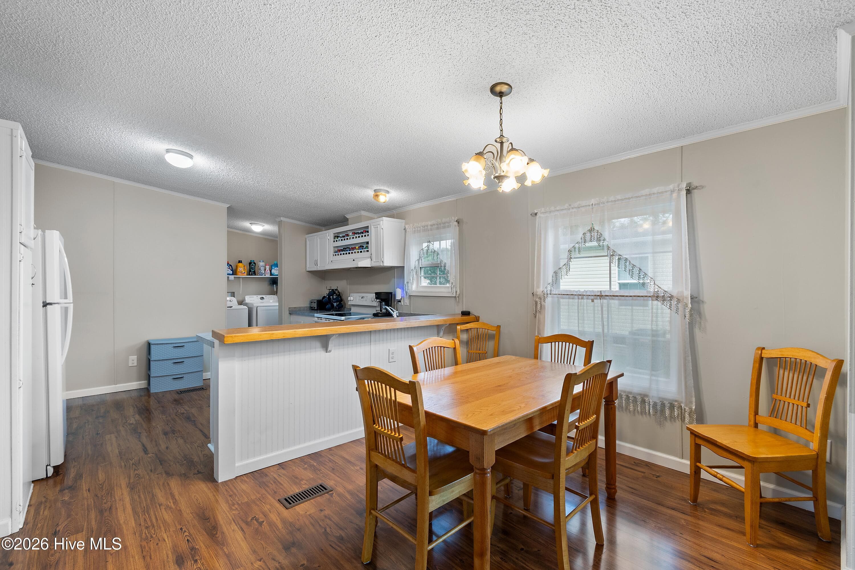 Manufactured Home at 1109 Nautical Lane SW, Calabash, NC 28467, photo 7 of 34