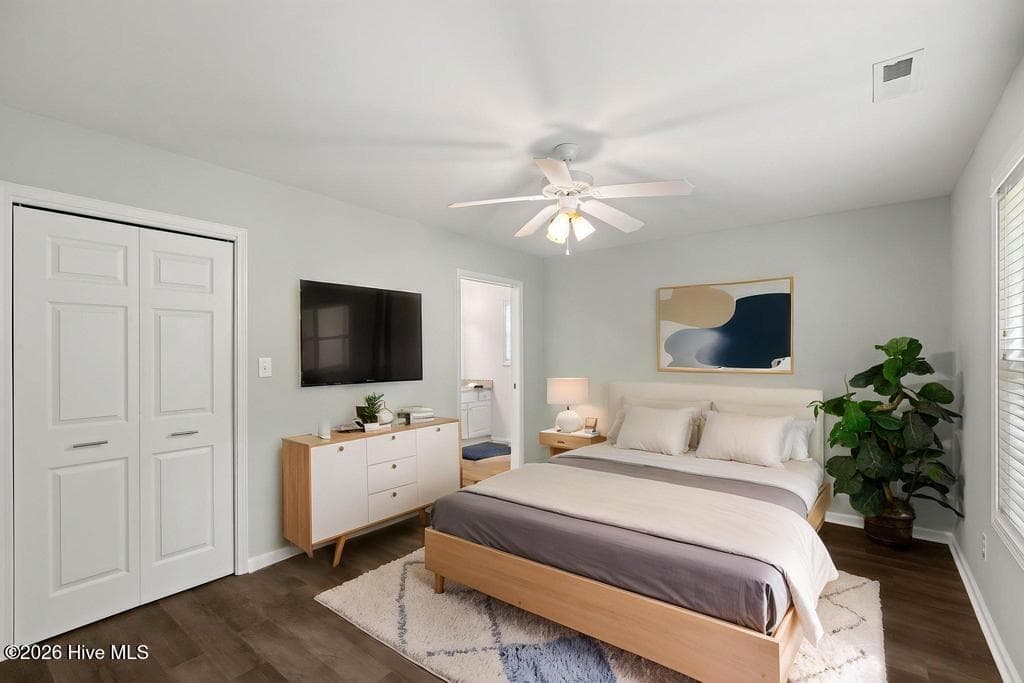 Master Bedroom Virtual Staging - 405 Jasmine N, Swansboro, NC 28584