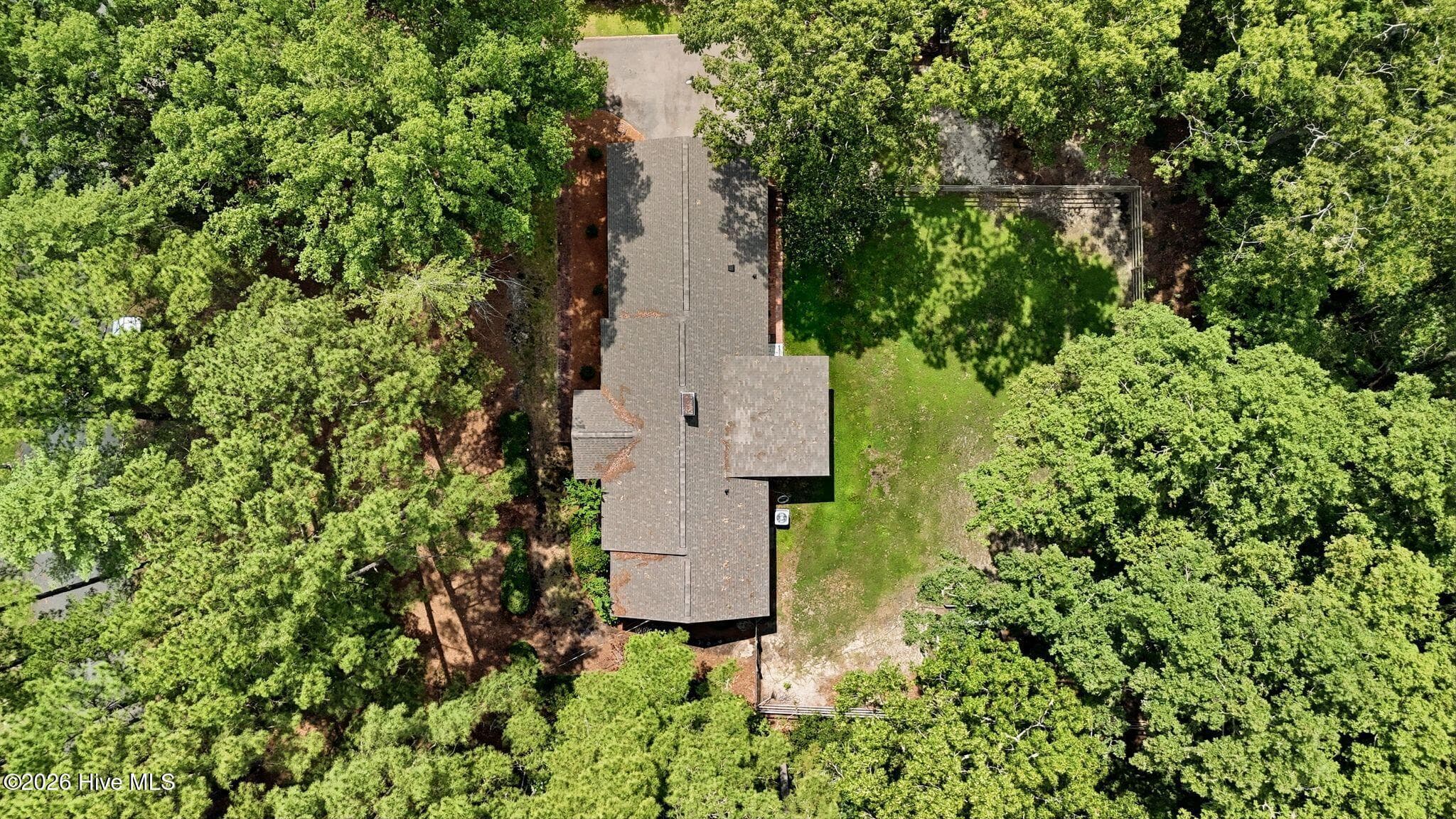 Single Family Residence at 224 Heather Lane, Southern Pines, NC 28387, photo 4 of 41