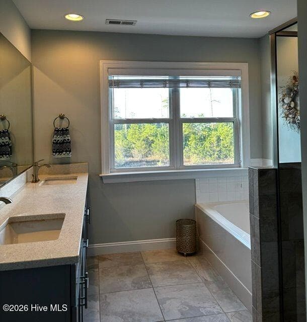 Condominium at 221 River Gate Lane, Wilmington, NC 28412, photo 15 of 38