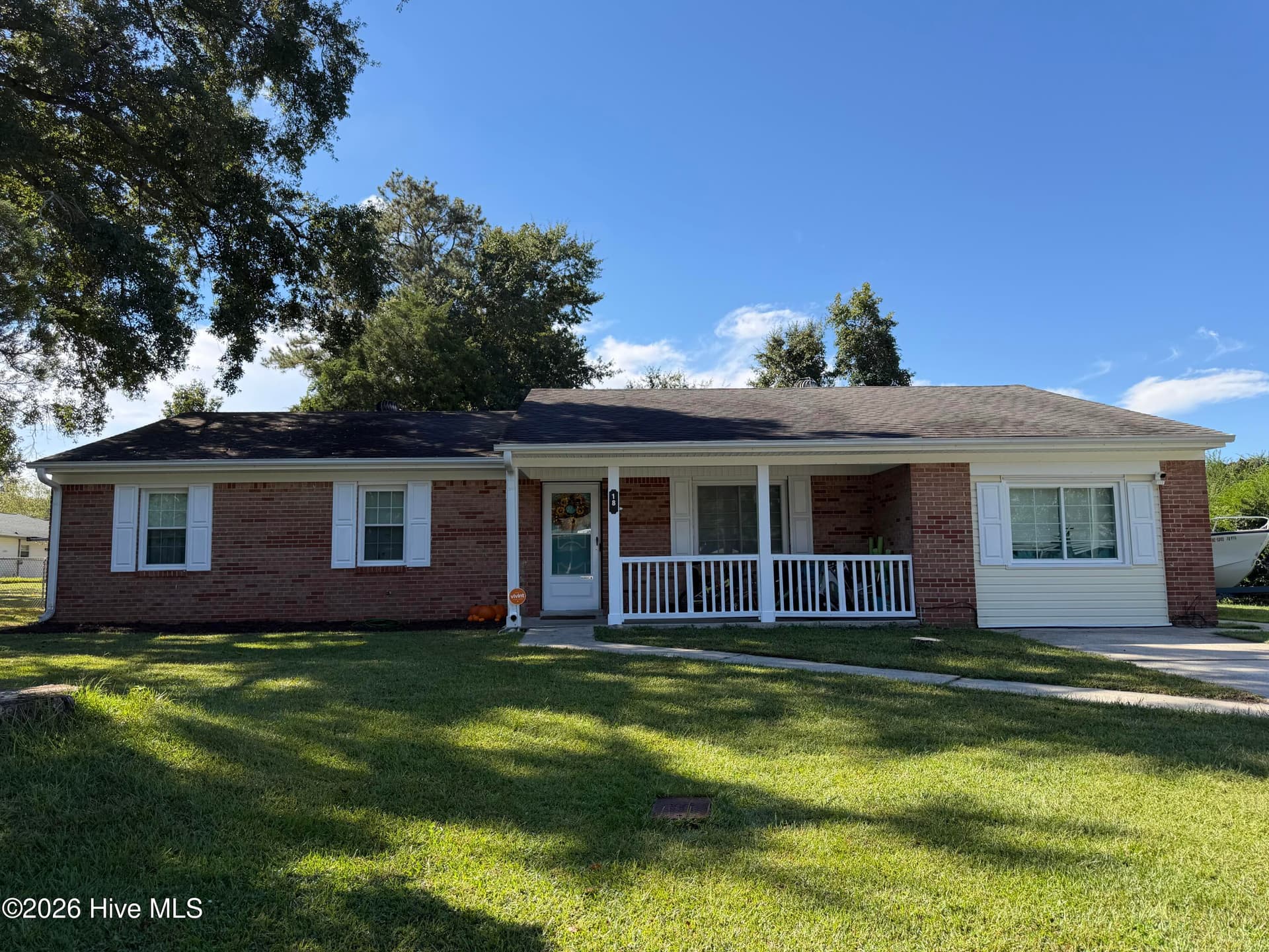 18 Walnut Drive, Jacksonville, NC 28546