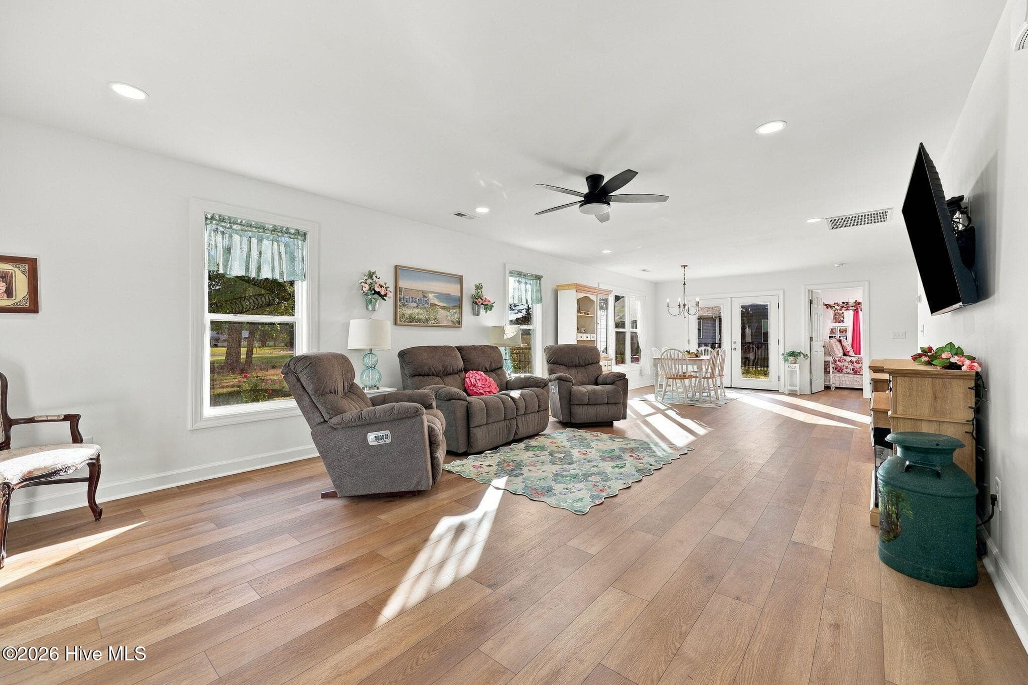 LIVING ROOM - 1874 Slatestone Road, Washington, NC 27889
