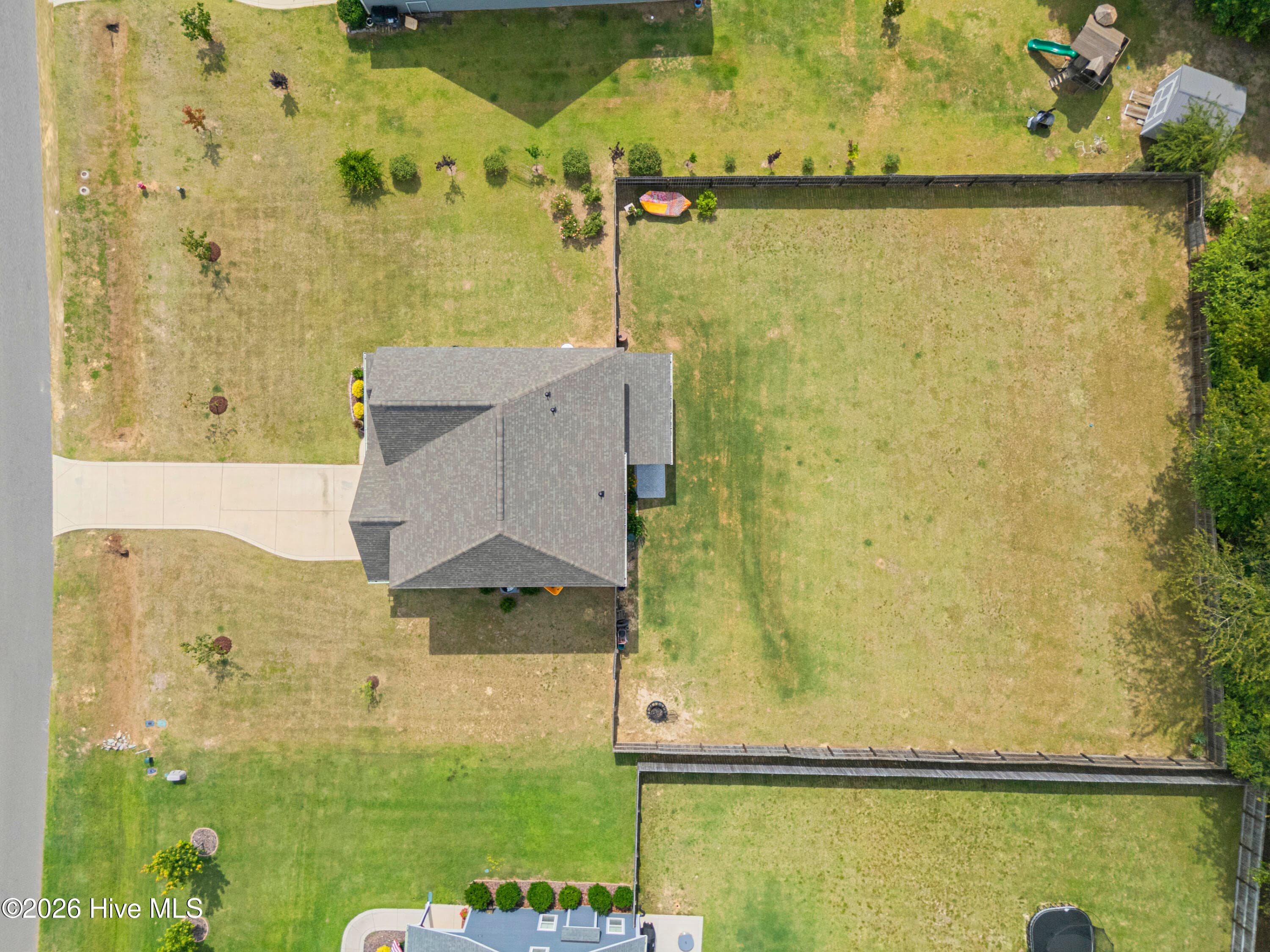 Single Family Residence at 816 Warwick Lane, Carthage, NC 28327, photo 39 of 41