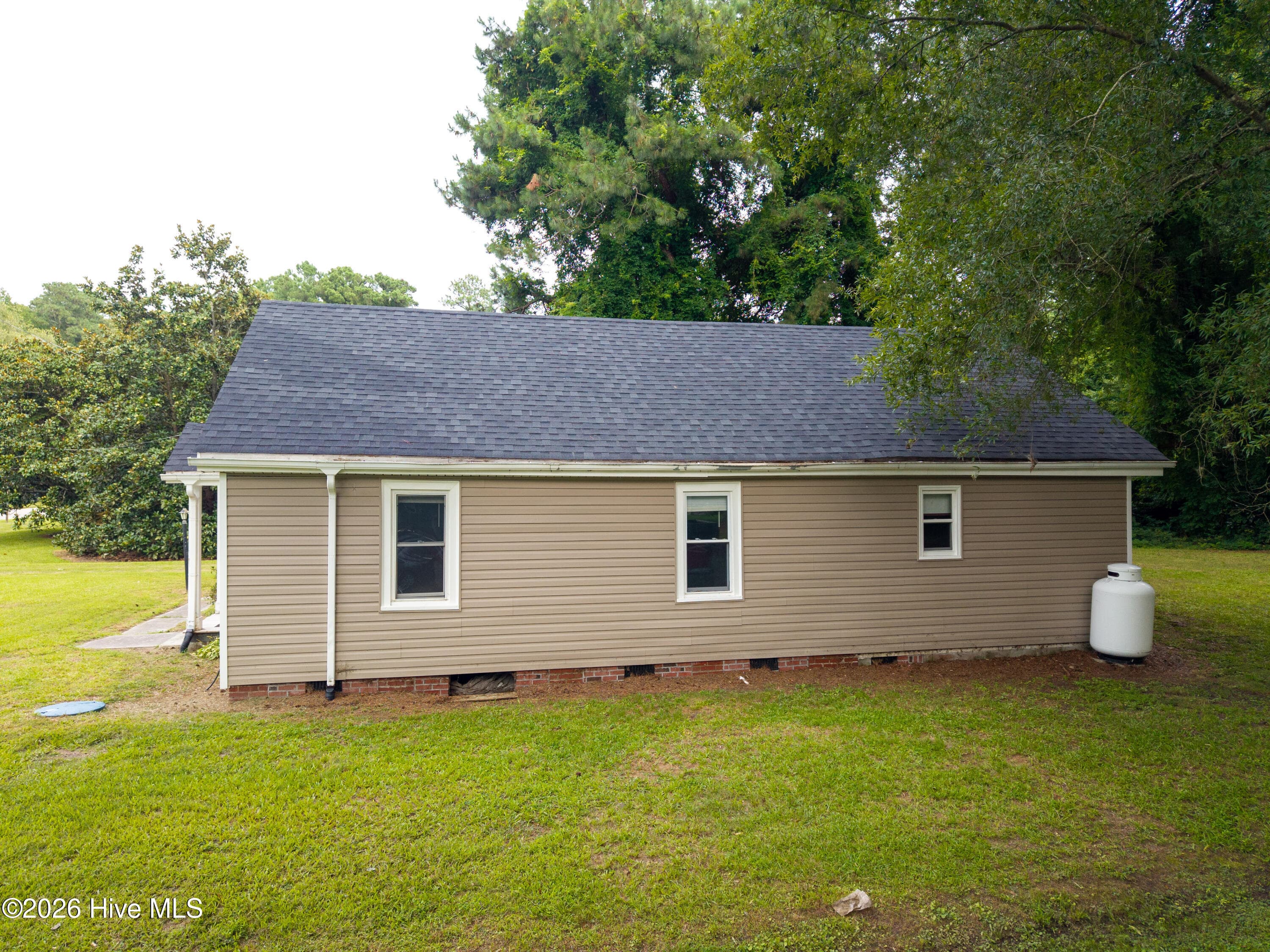 Single Family Residence at 1815 W Main Ext, Elizabeth City, NC 27909, photo 37 of 51