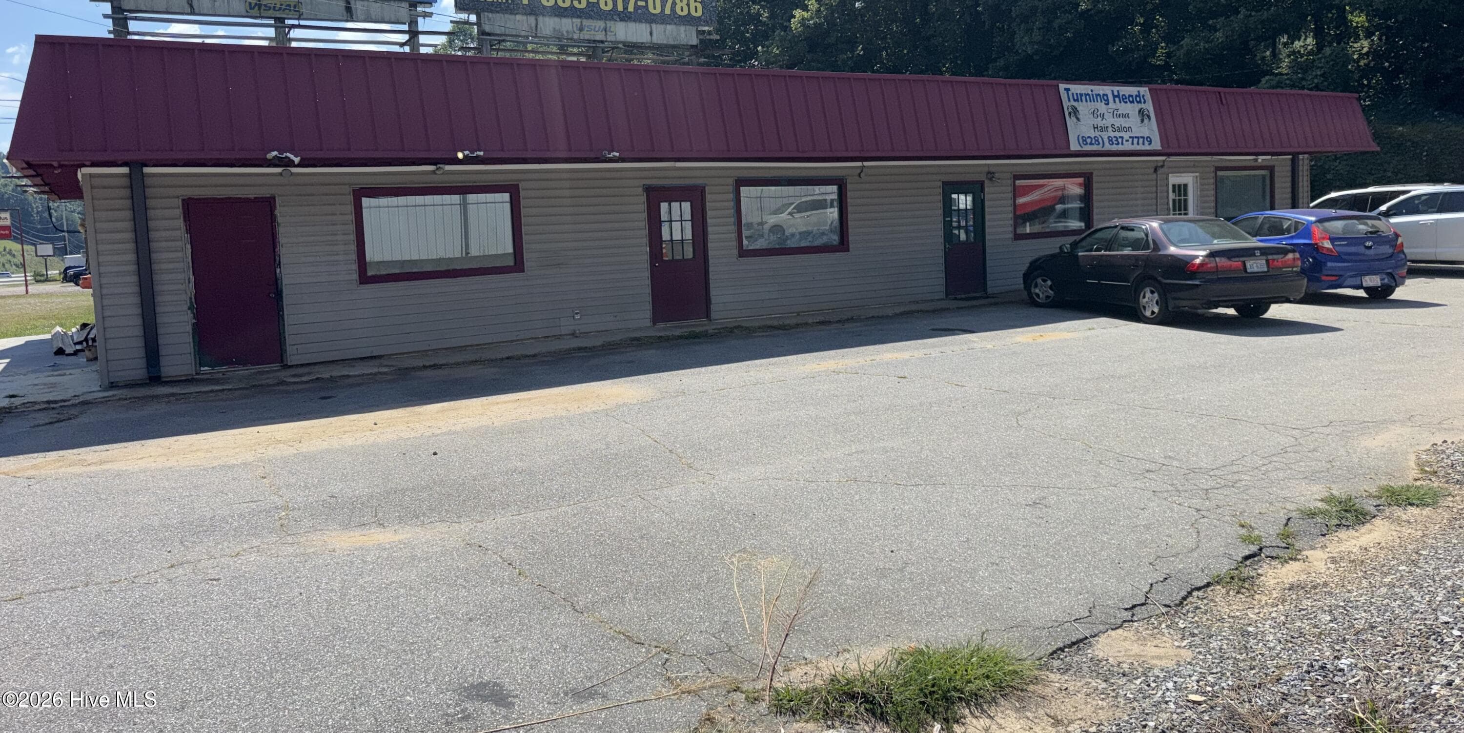 Business at 2612 U.S. 64, Murphy, NC 28906, photo 7 of 8