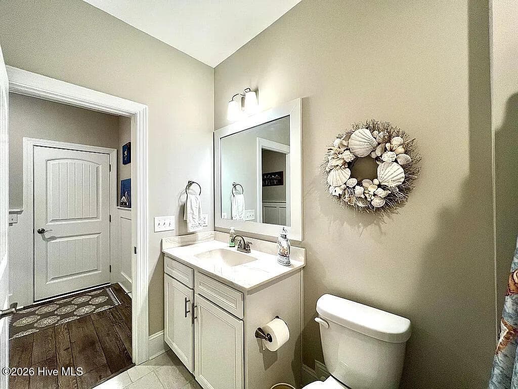 Single Family Residence at 106 Sailor Sky Way, Hampstead, NC 28443, photo 13 of 31