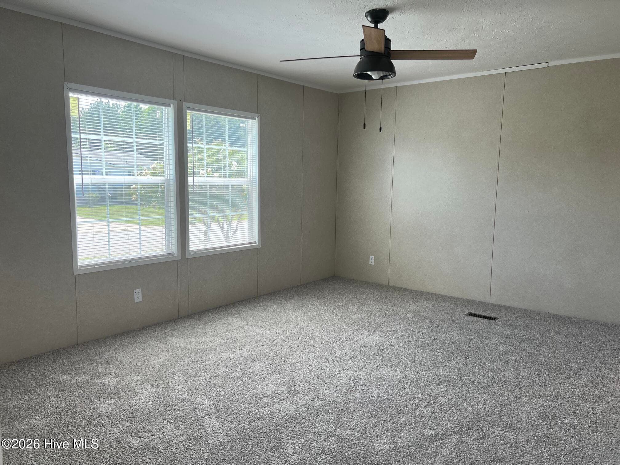 Manufactured Home at 316 Commodore Drive, Rocky Mount, NC 27801, photo 12 of 32