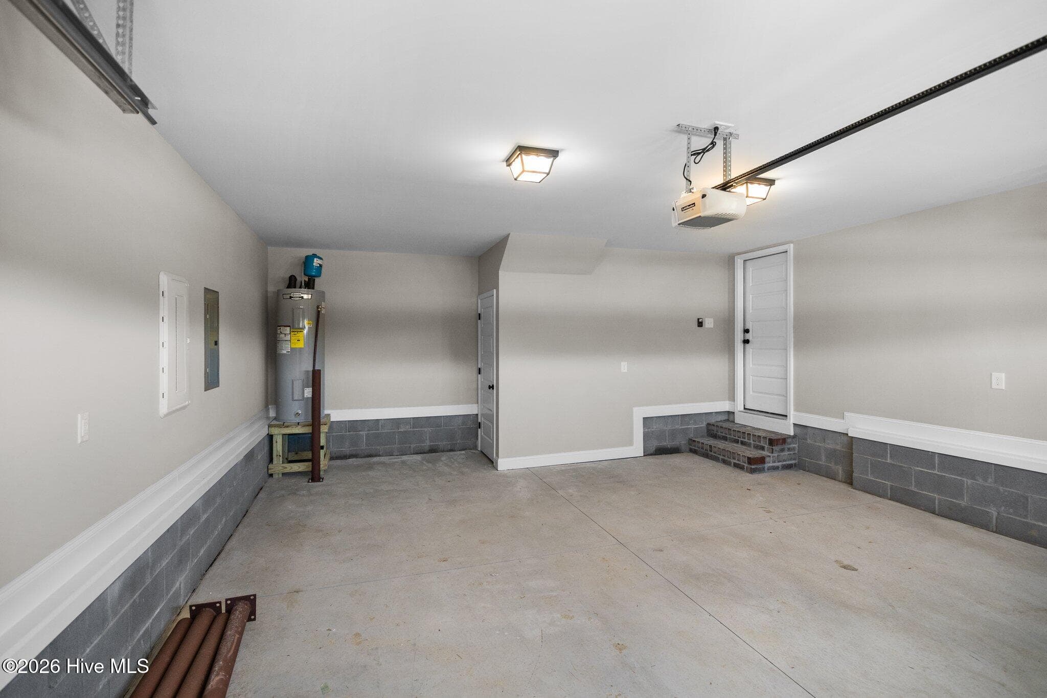 Photo of similar home - 2345 Rhinestone Drive, Winterville, NC 28590