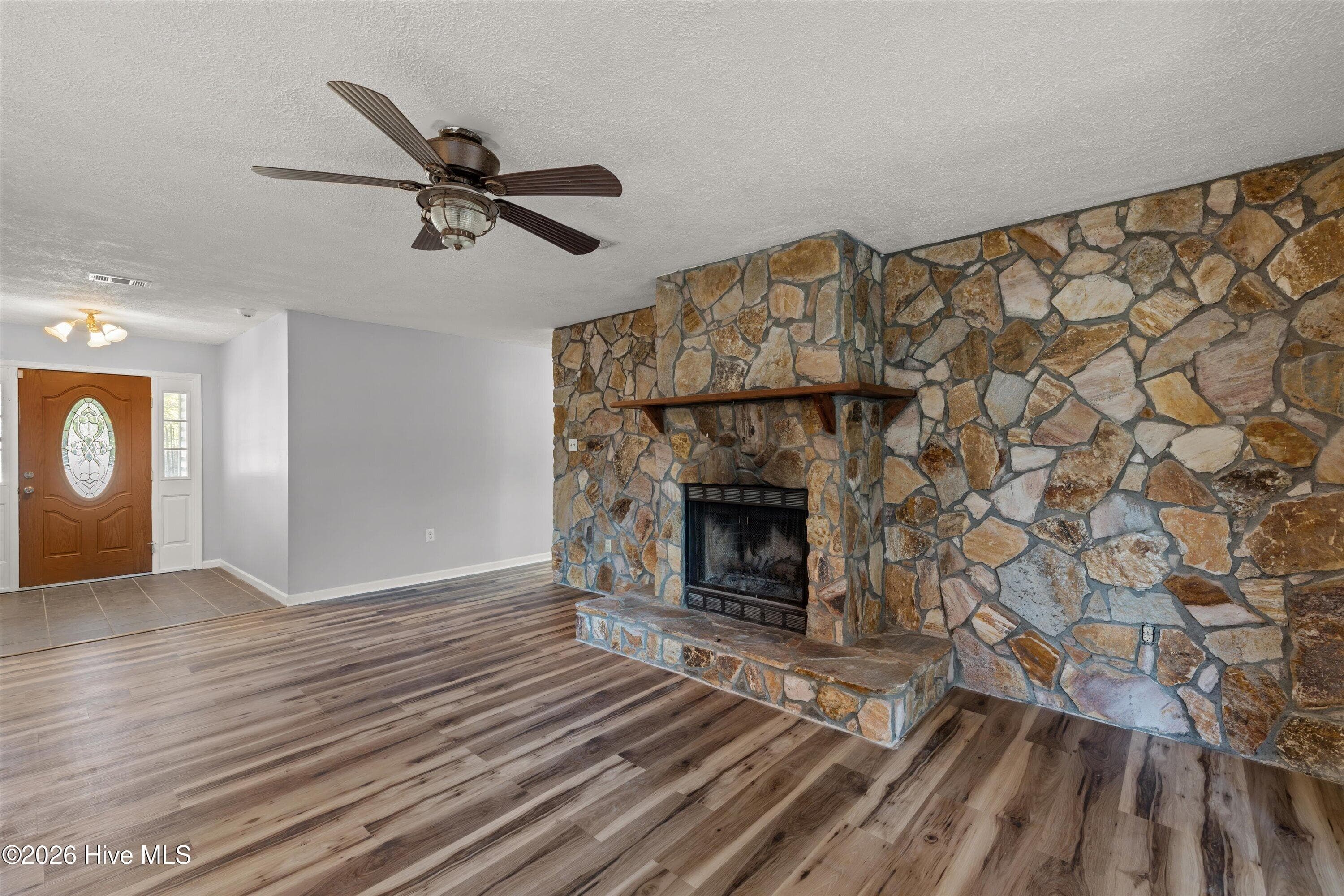 Single Family Residence at 4407 Goshen Lake Drive S, Augusta, GA 30906, photo 7 of 44