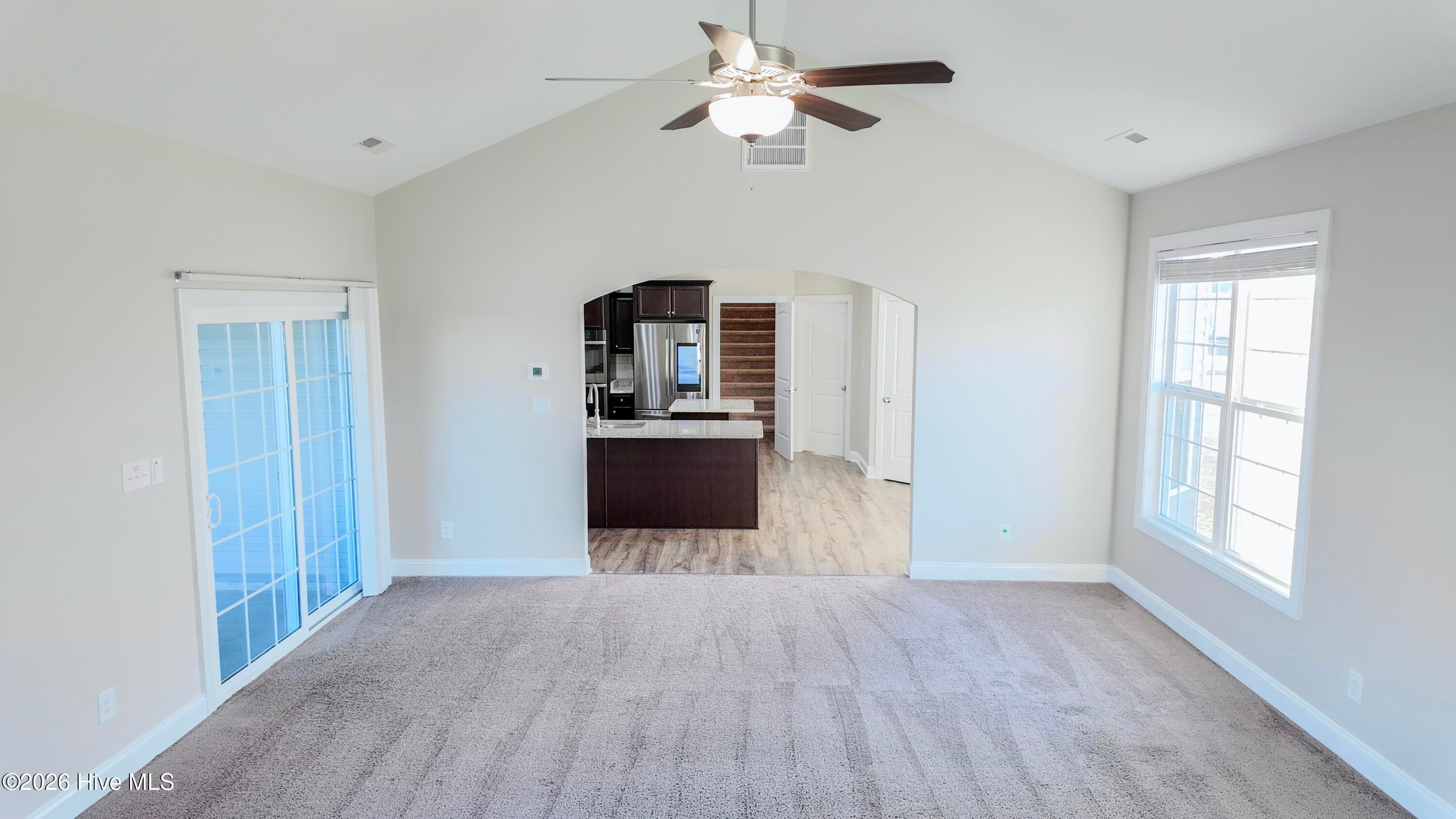 Single Family Residence at 3009 Sharpnose Street, New Bern, NC 28562, photo 4 of 45