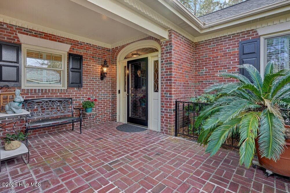 1910 Le Gare Court, Wilmington, NC 28403