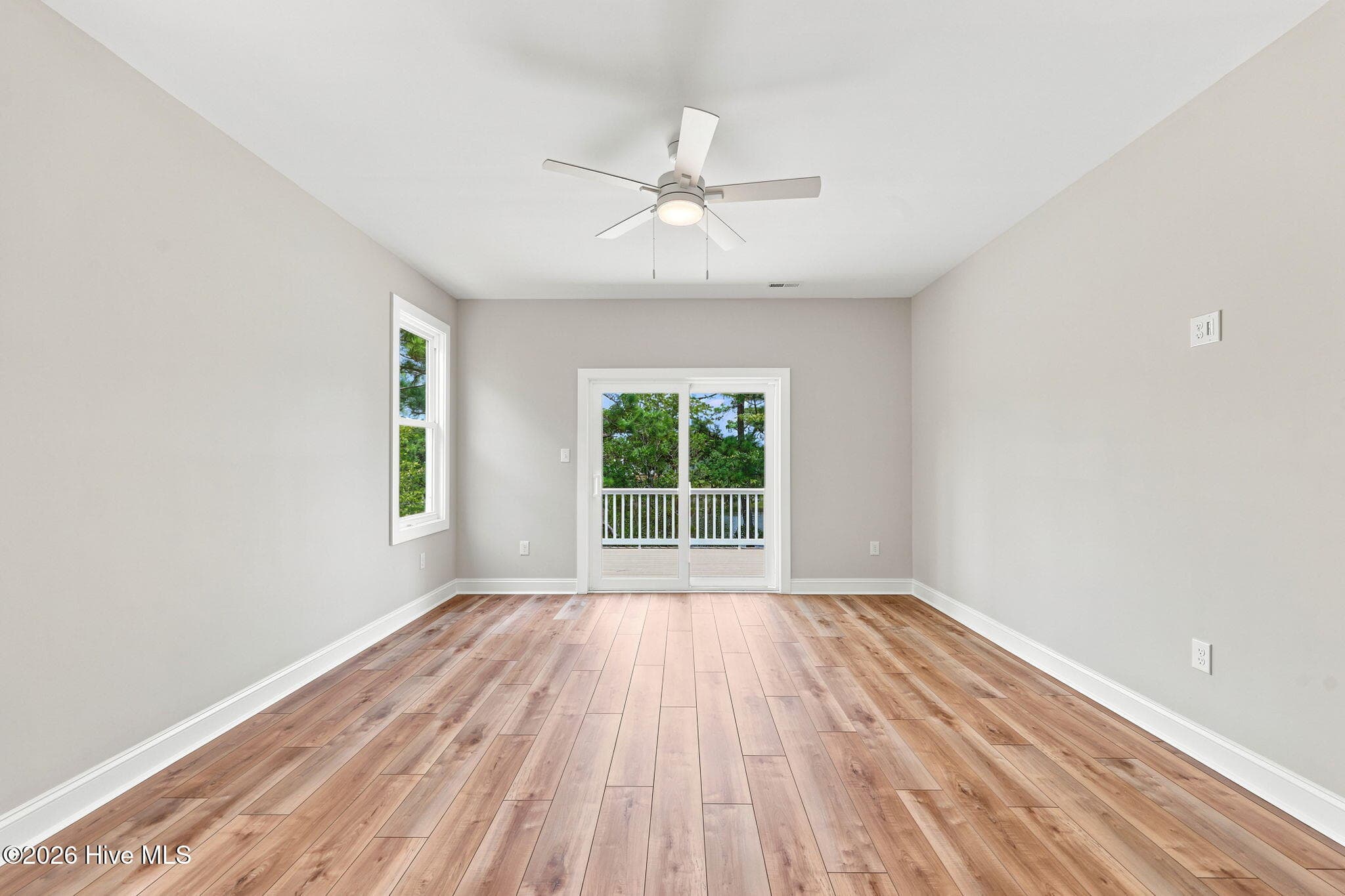 Single Family Residence at 204 Ashley Place, Swansboro, NC 28584, photo 4 of 4