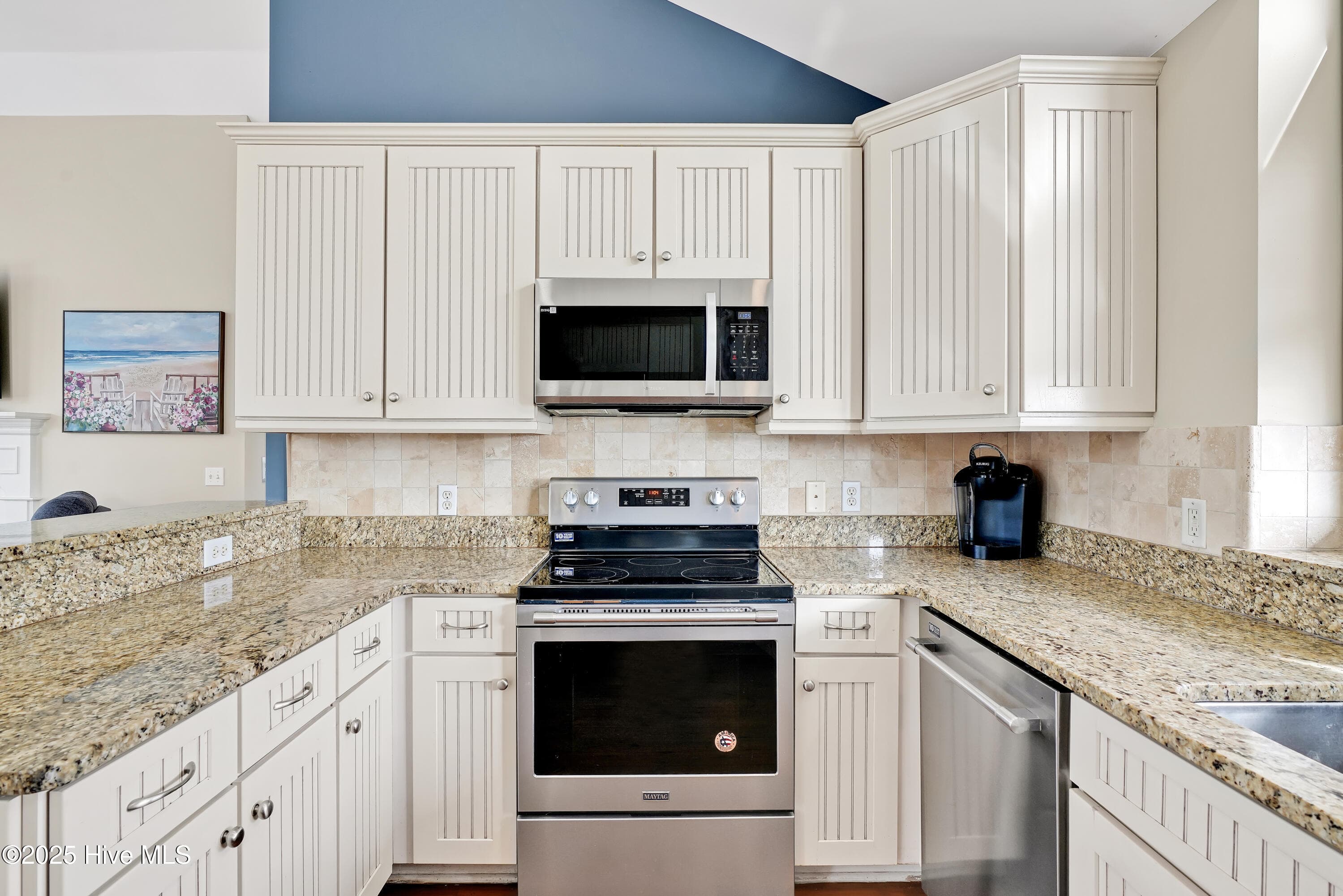 Single Family Residence at 103 SE 74th Street, Oak Island, NC 28465, photo 14 of 41