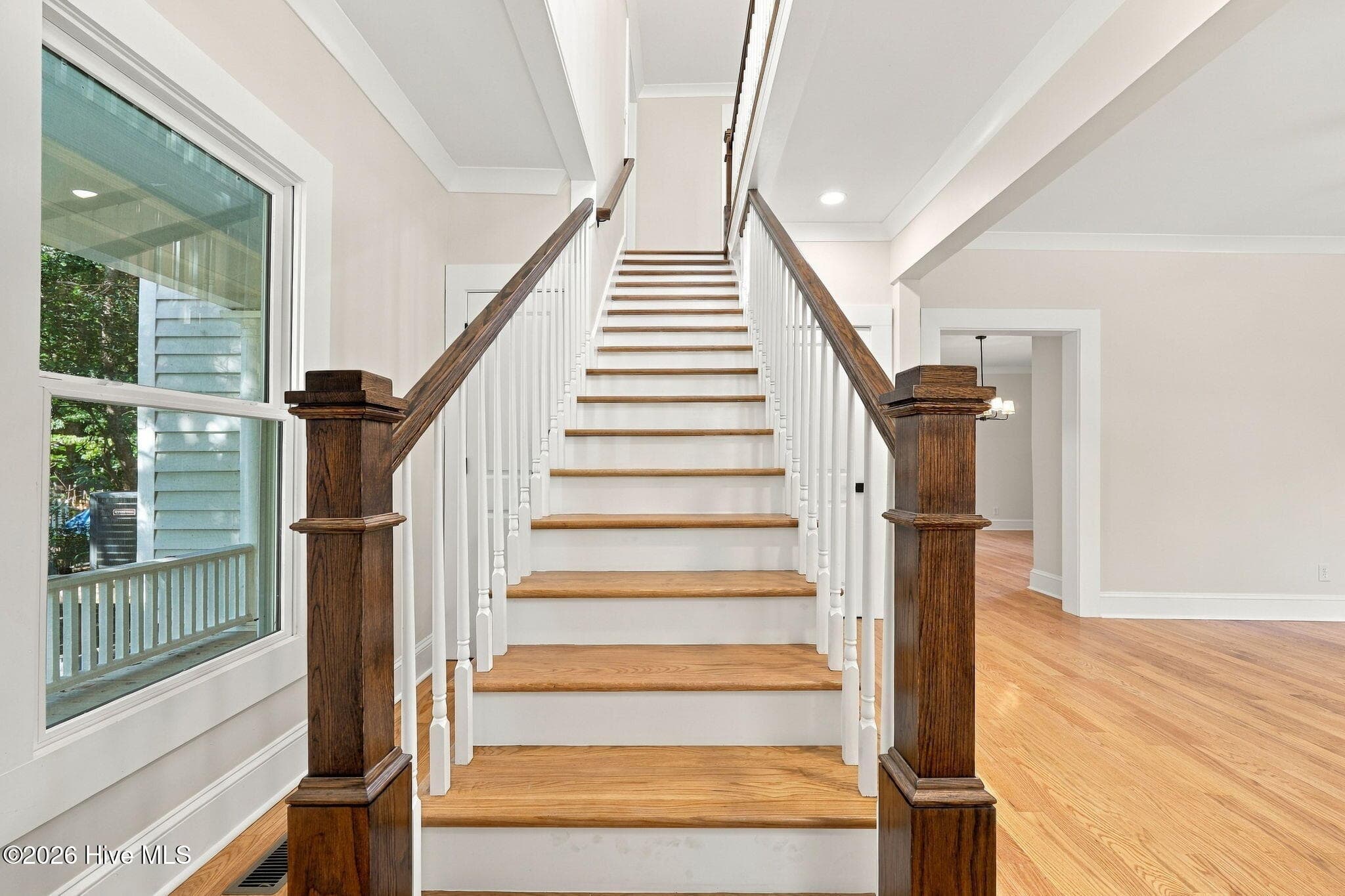 Single Family Residence at 550 E Main Street, Washington, NC 27889, photo 7 of 57