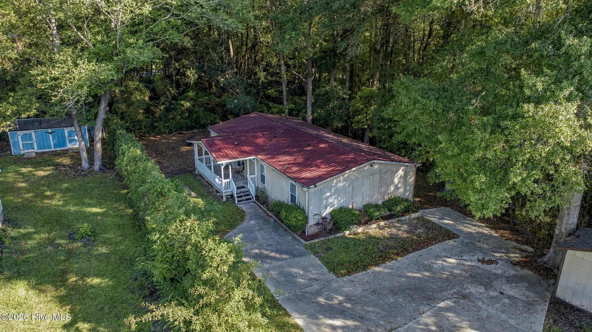 Manufactured Home at 232 Suburban Street SW, Shallotte, NC 28470, photo 33 of 40