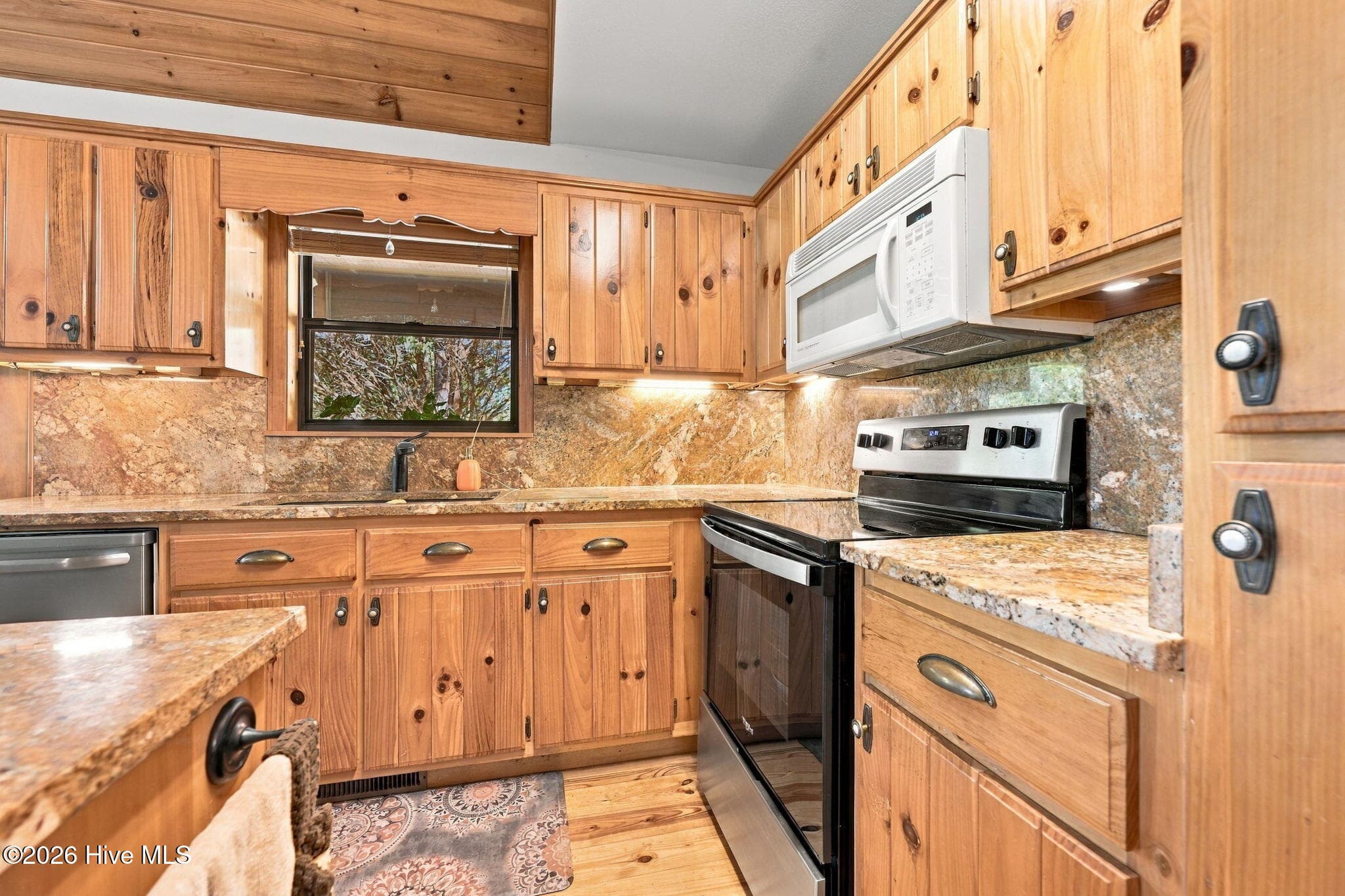 Single Family Residence at 160 Deer Pasture Lane, Murphy, NC 28906, photo 21 of 49