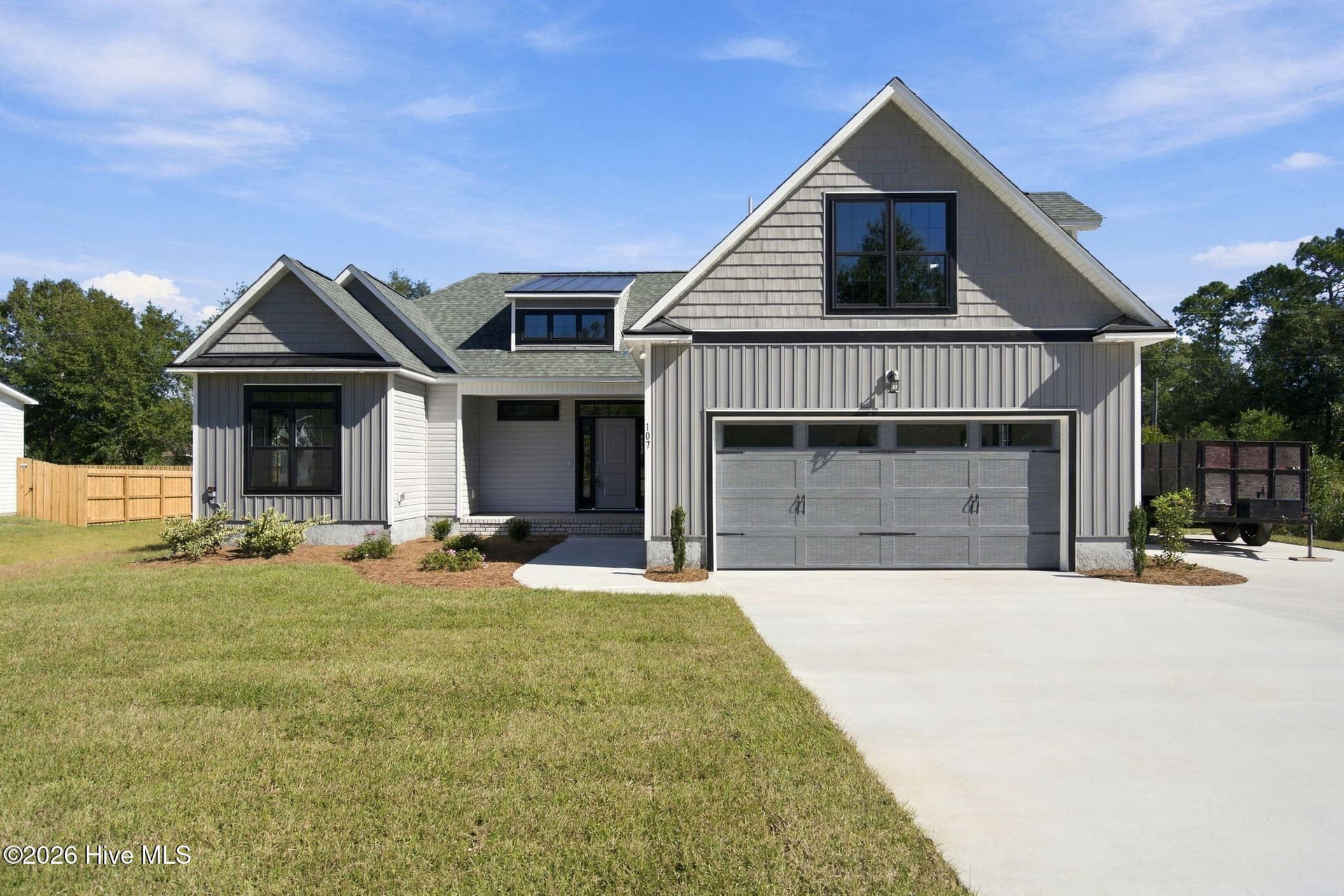Single Family Residence at 107 Weathersbee Drive, Hampstead, NC 28443