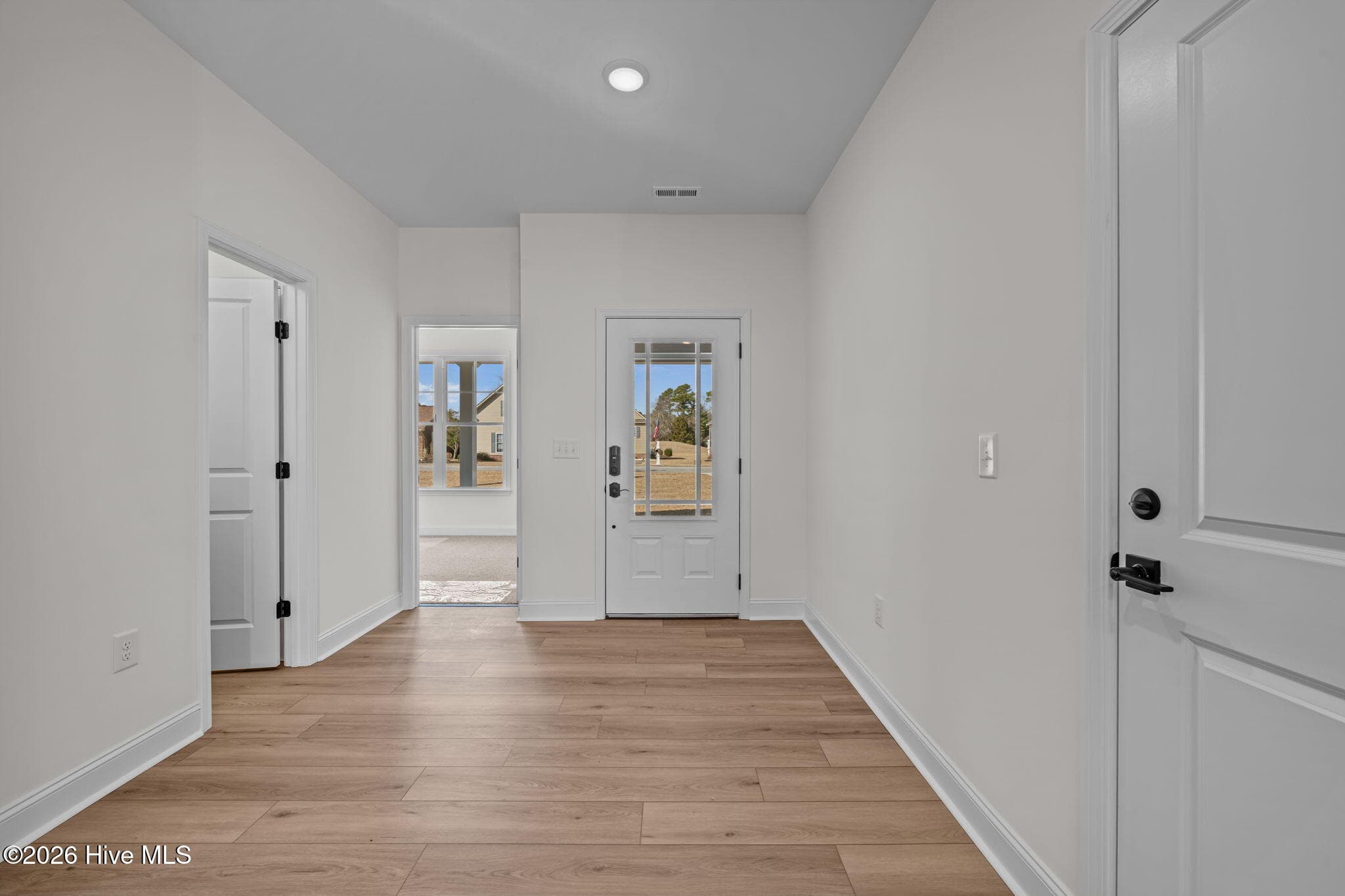Welcoming foyer - 1216 Petite Terre Court, New Bern, NC 28560