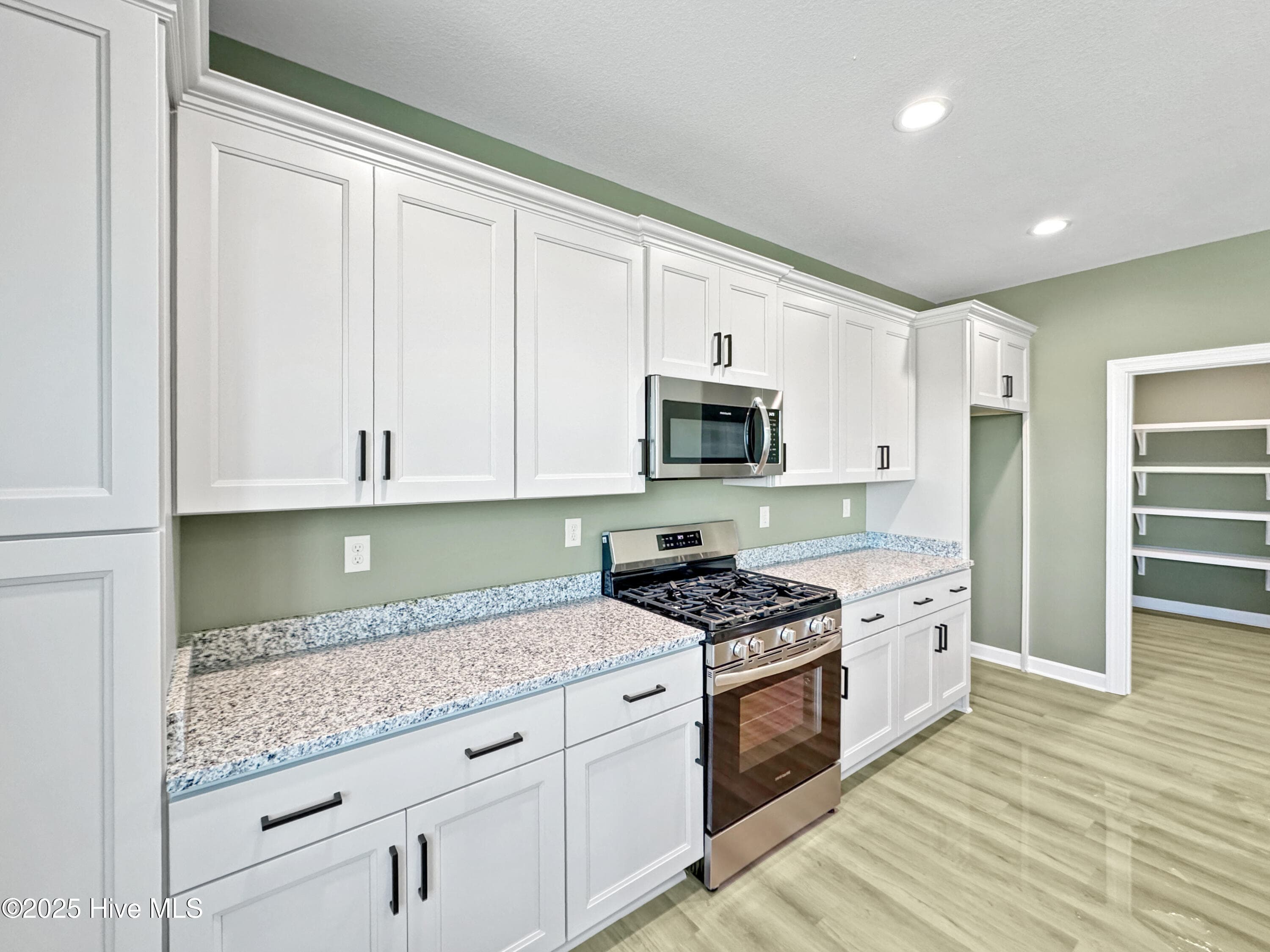 Single Family Residence at 2111 Staysail Drive, Elizabeth City, NC 27909, photo 12 of 31