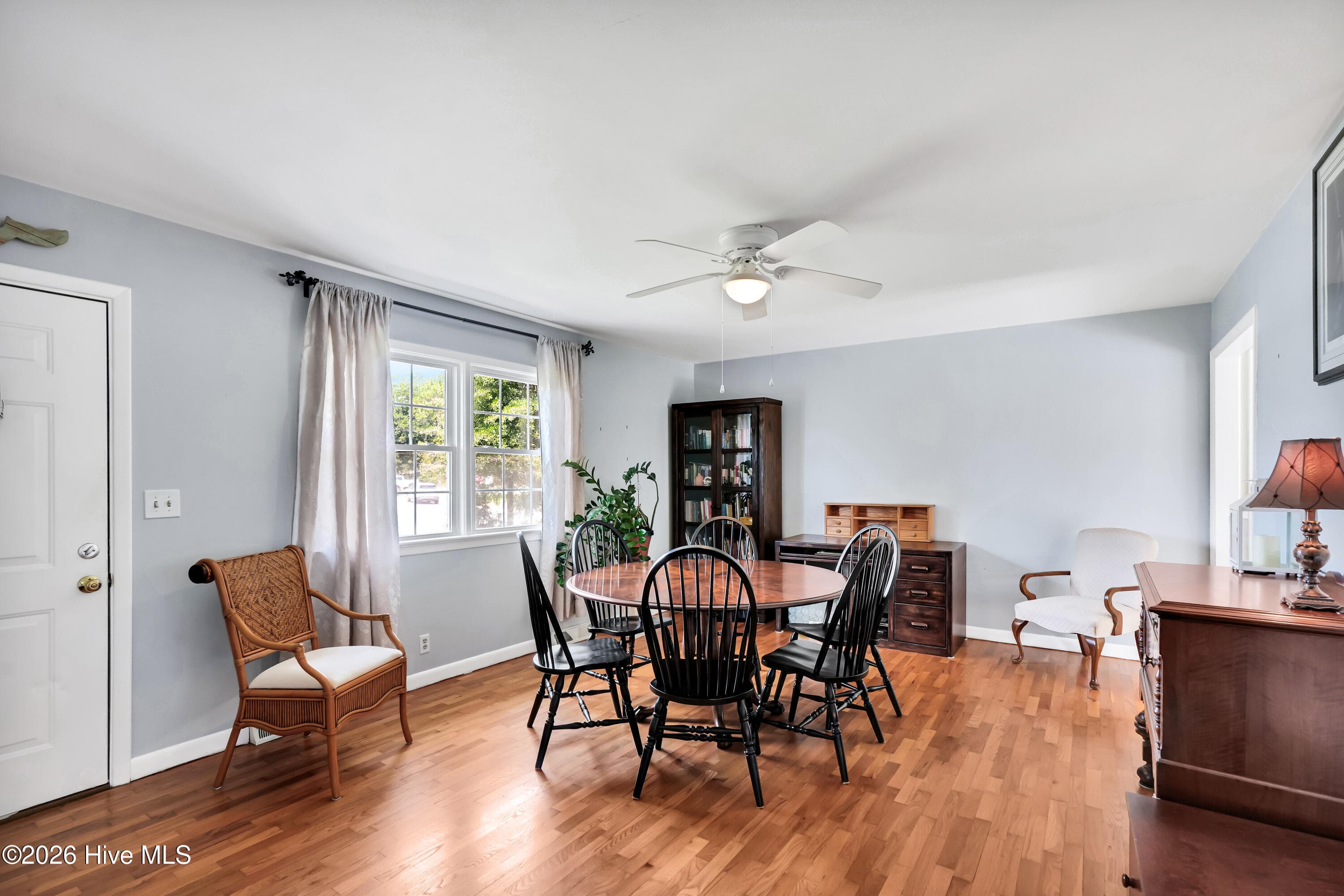 Single Family Residence at 710 N College Road, Wilmington, NC 28405, photo 13 of 36