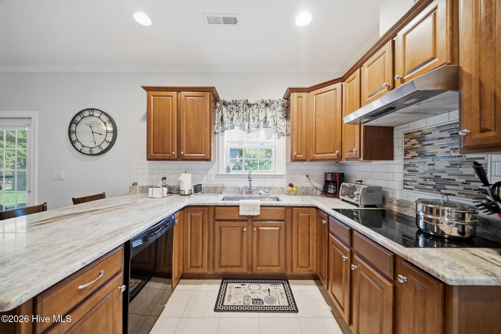 Townhouse at 1143 Lillibridge Drive, Leland, NC 28451, photo 16 of 44