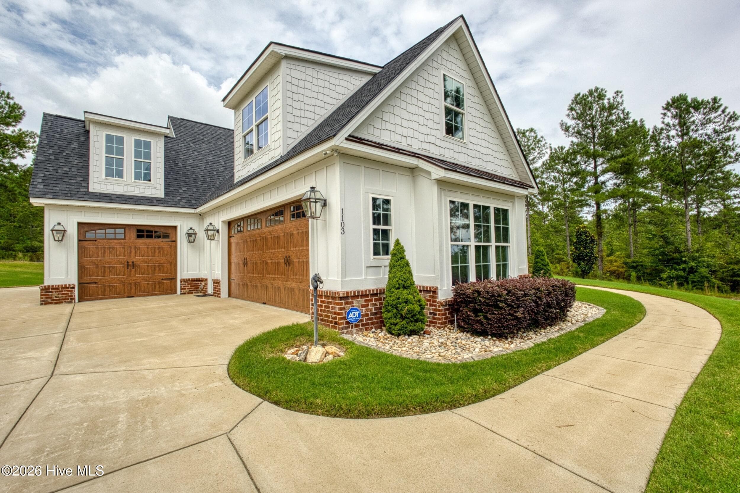 Single Family Residence at 1103 Drayton Court, Aiken, SC 29801, photo 9 of 102