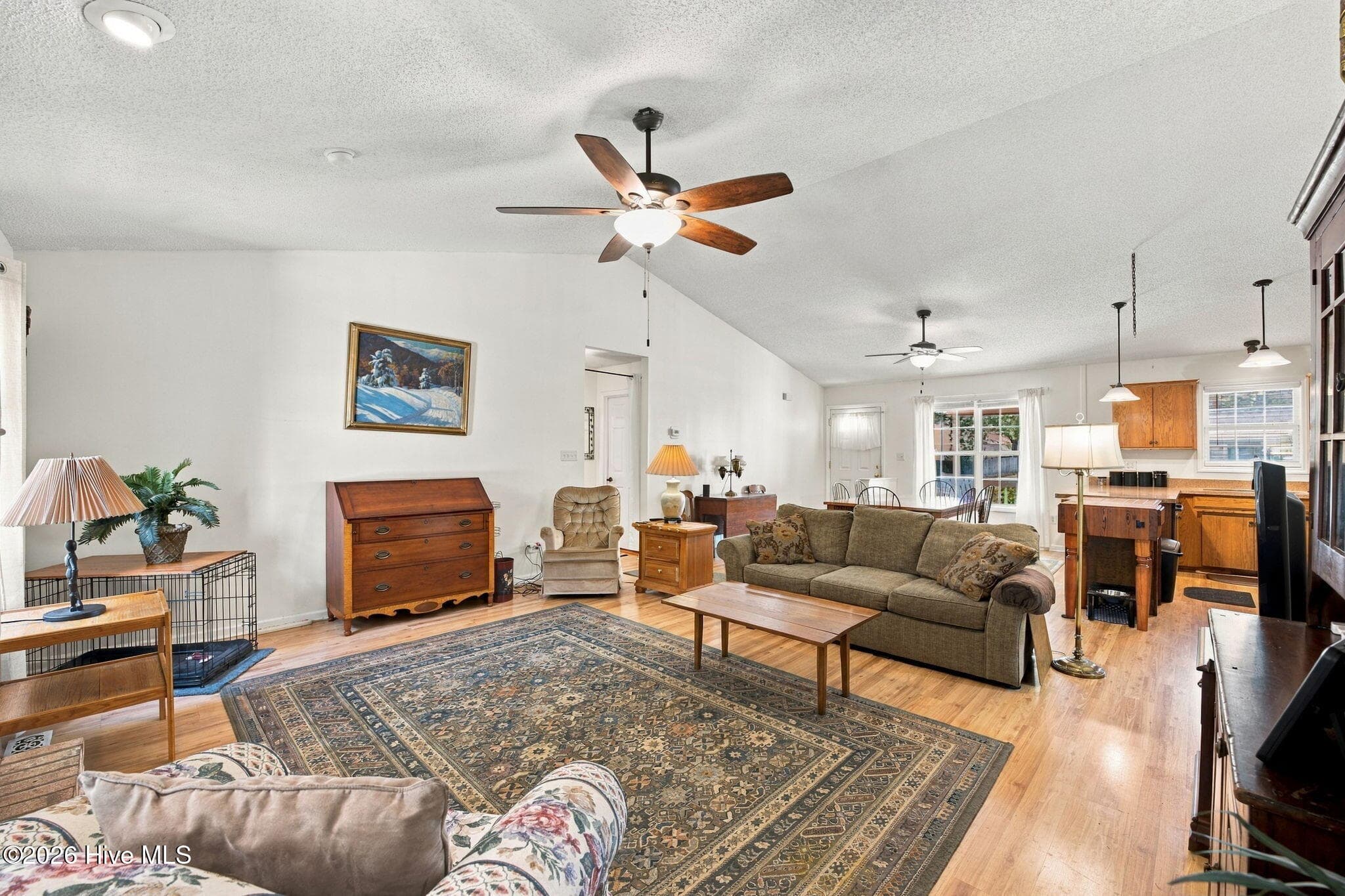 Single Family Residence at 3910 Yarmouth Road, New Bern, NC 28562, photo 10 of 40