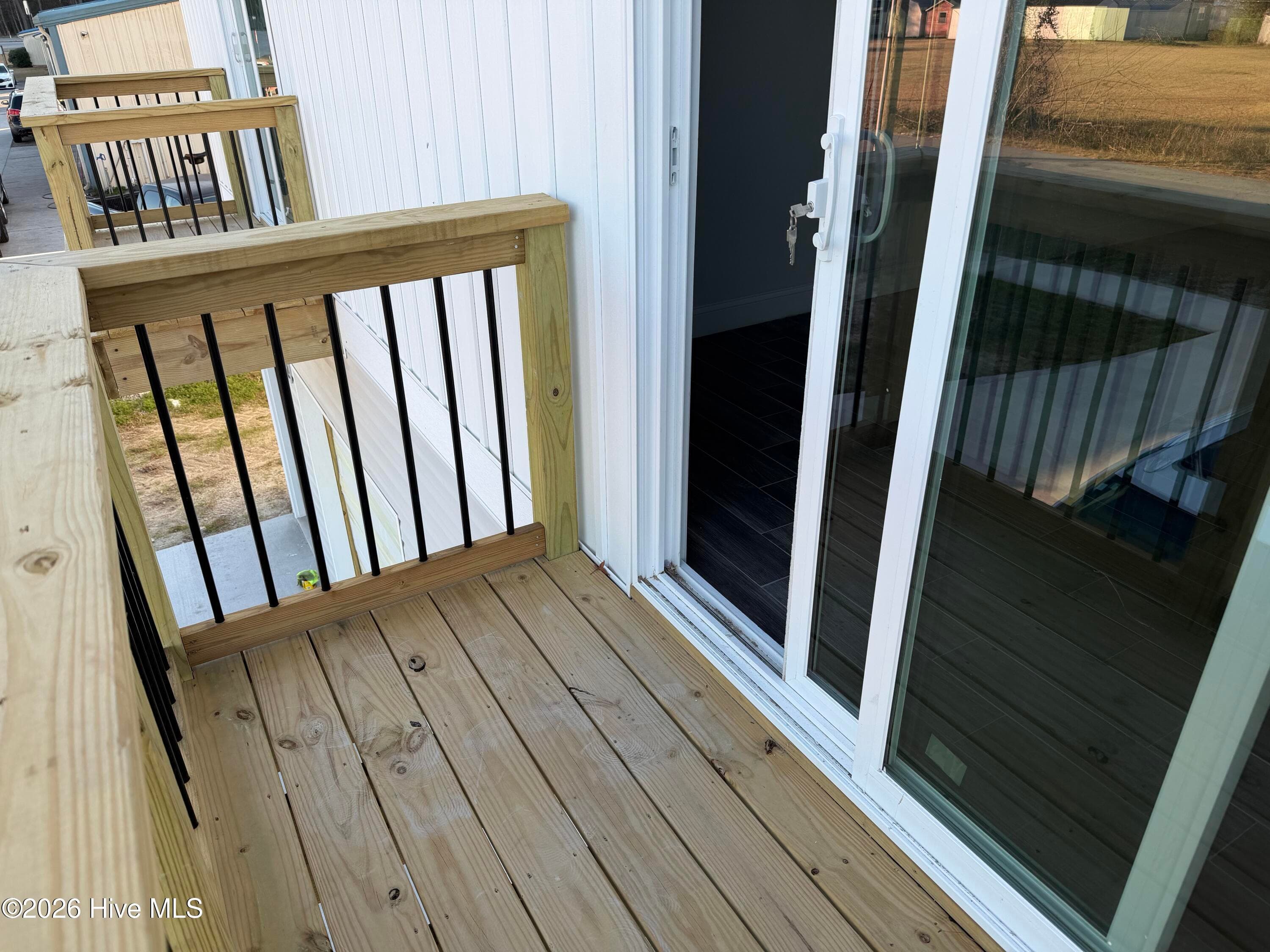 Duplex at 711 Tallman Circle, Midway Park, NC 28544, photo 2 of 8