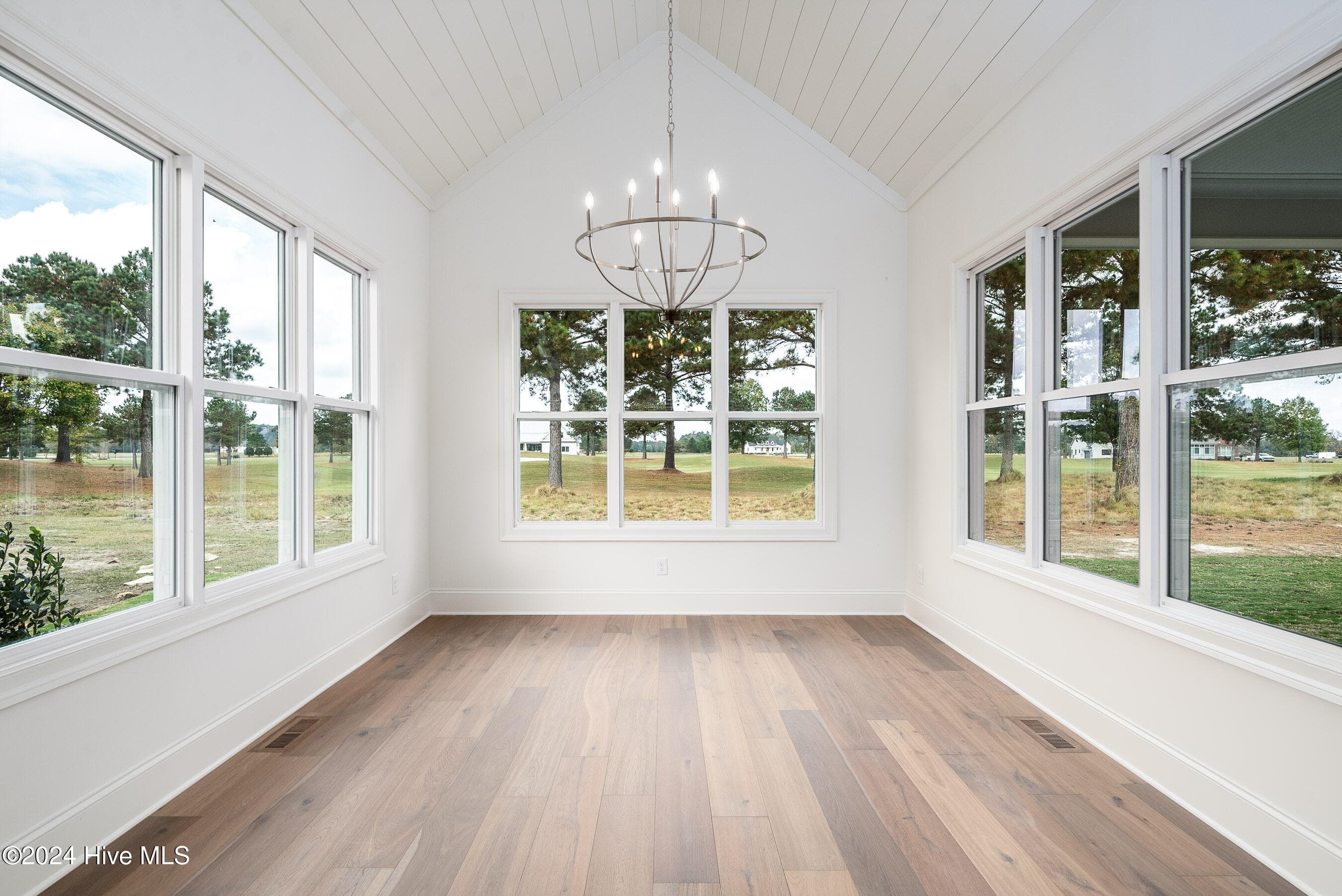 Single Family Residence at 138 Pine Tree Point, Snow Hill, NC 28580, photo 15 of 44