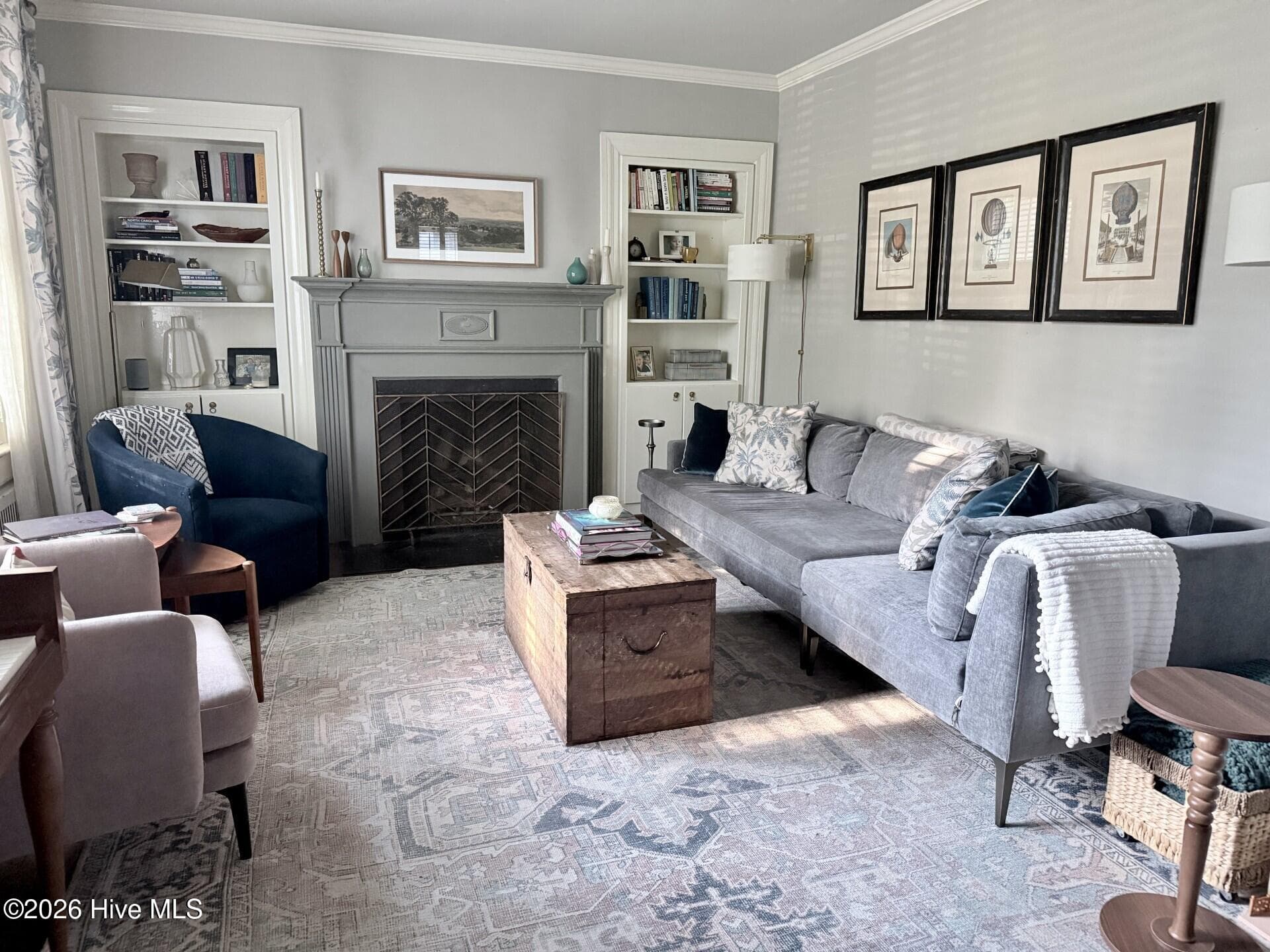 Living Room - 318 Colonial Drive, Wilmington, NC 28403