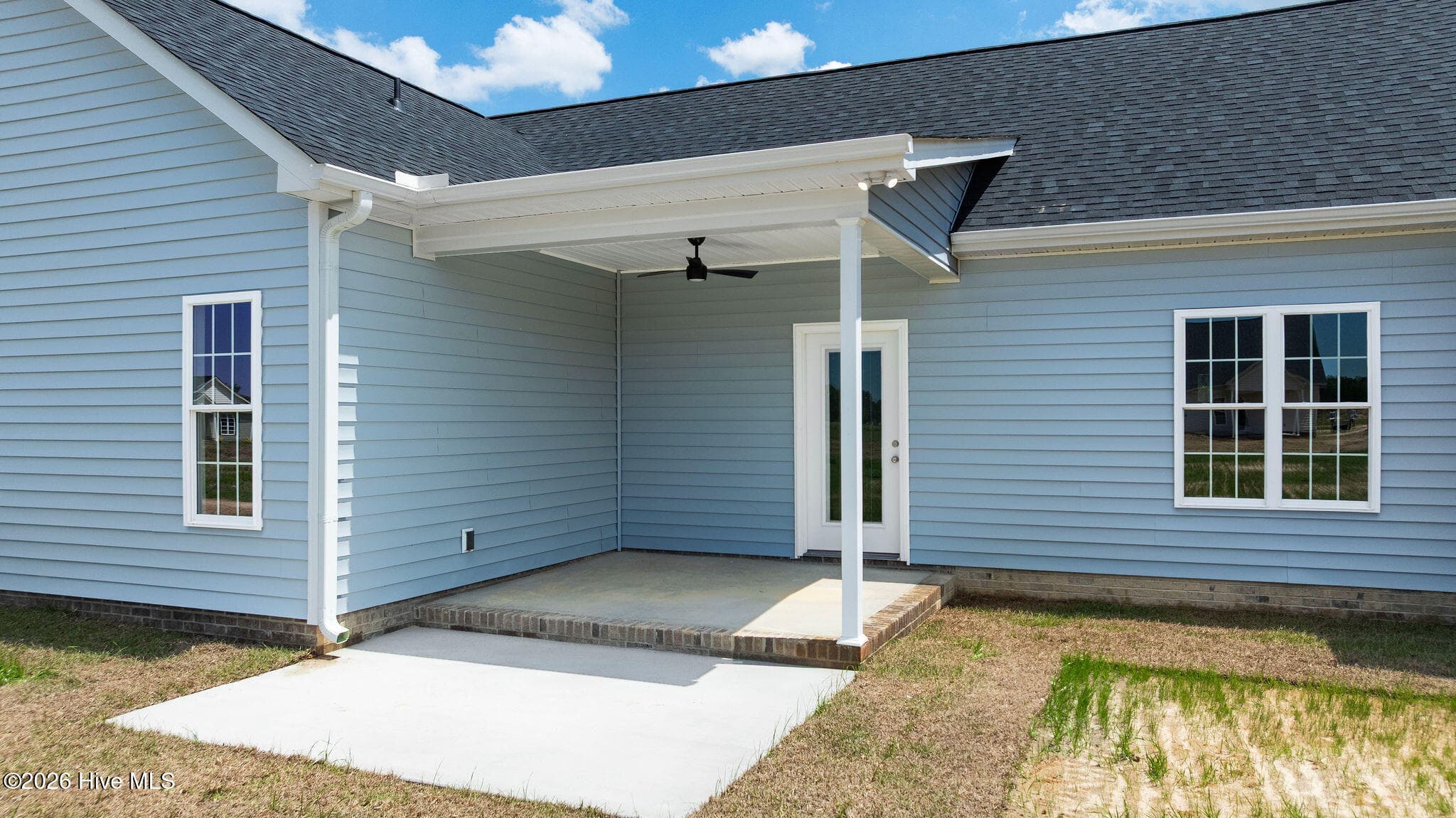 Single Family Residence at 303 Allies Drive, Goldsboro, NC 27534, photo 6 of 27